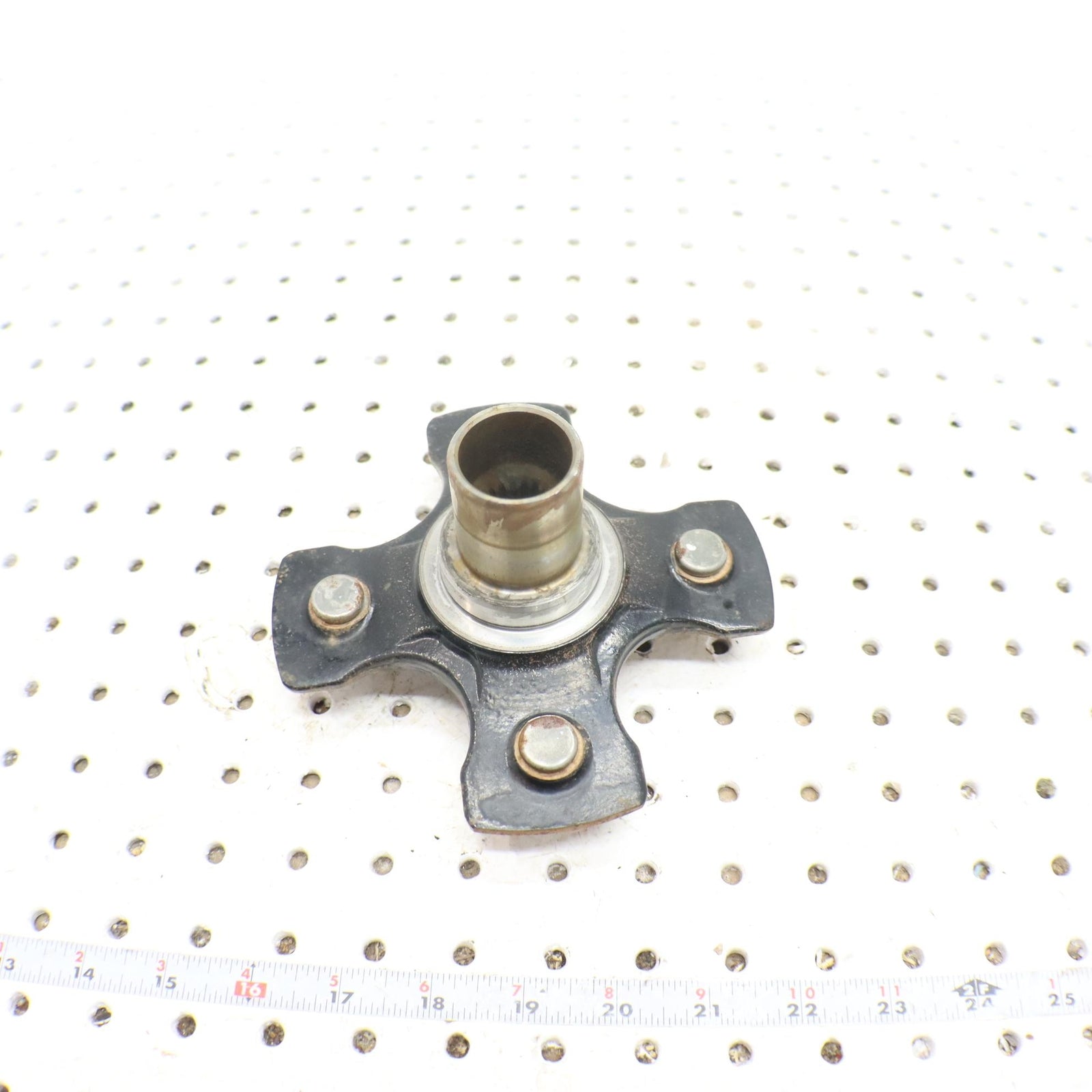 2016 SUZUKI KING QUAD 500 WHEEL HUB REAR  64110-31G10