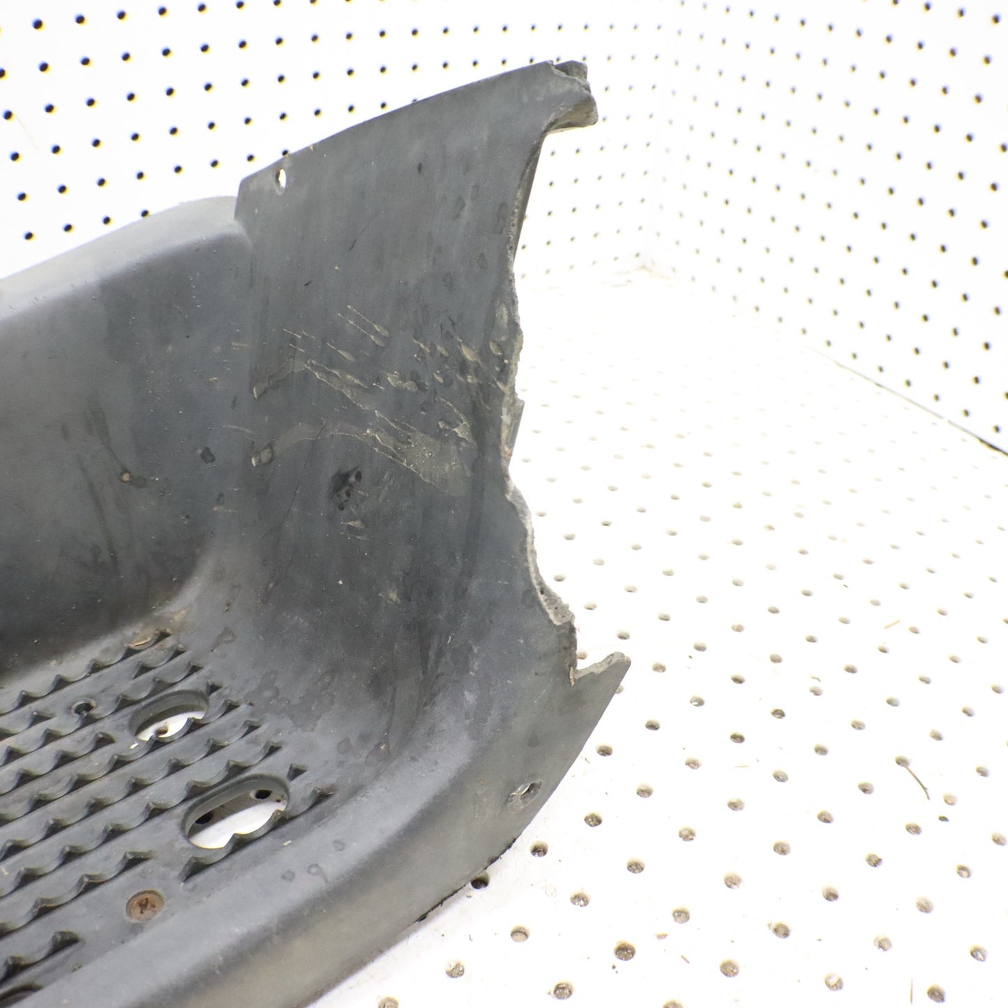 1998 Polaris Xplorer 400l Right Footwell Step Footrest 5432057-070; 5431772-070
