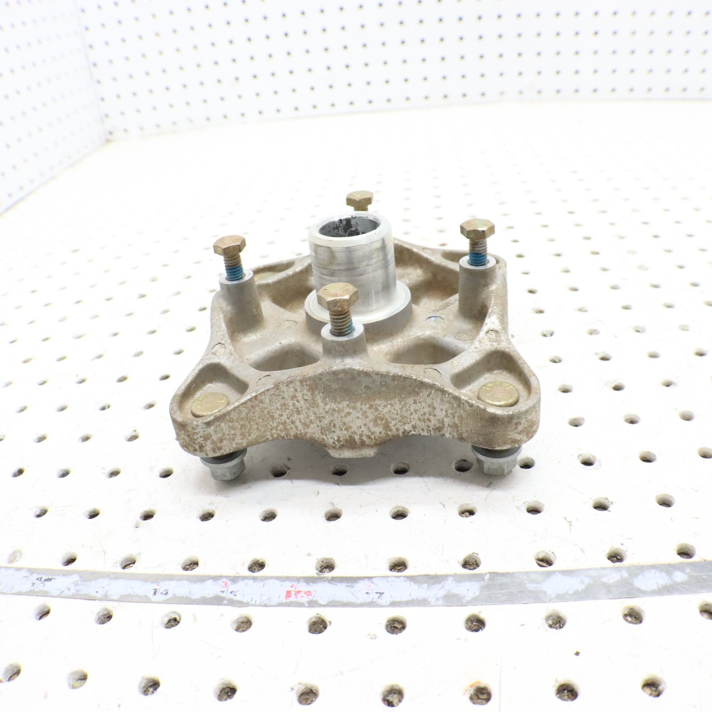 2024 Polaris Sportsman 570 Efi Eps FRONT Wheel Hub 5143612