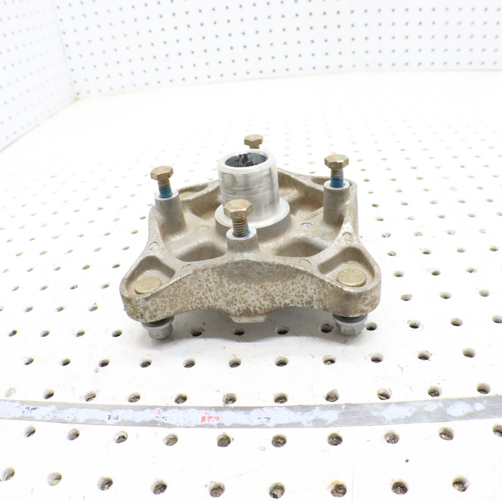 2024 Polaris Sportsman 570 Efi Eps FRONT Wheel Hub 5143612