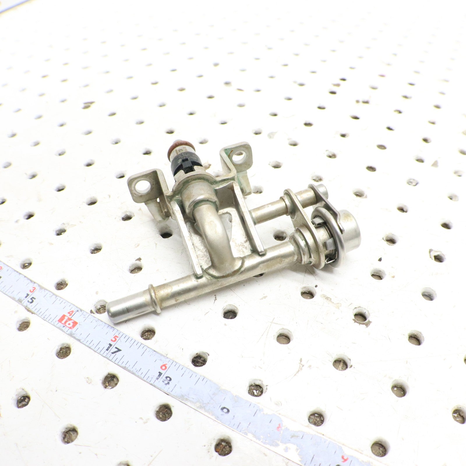 2016 Polaris Sportsman 570 Fuel Rail & INJECTOR 2521403 ; 2521068