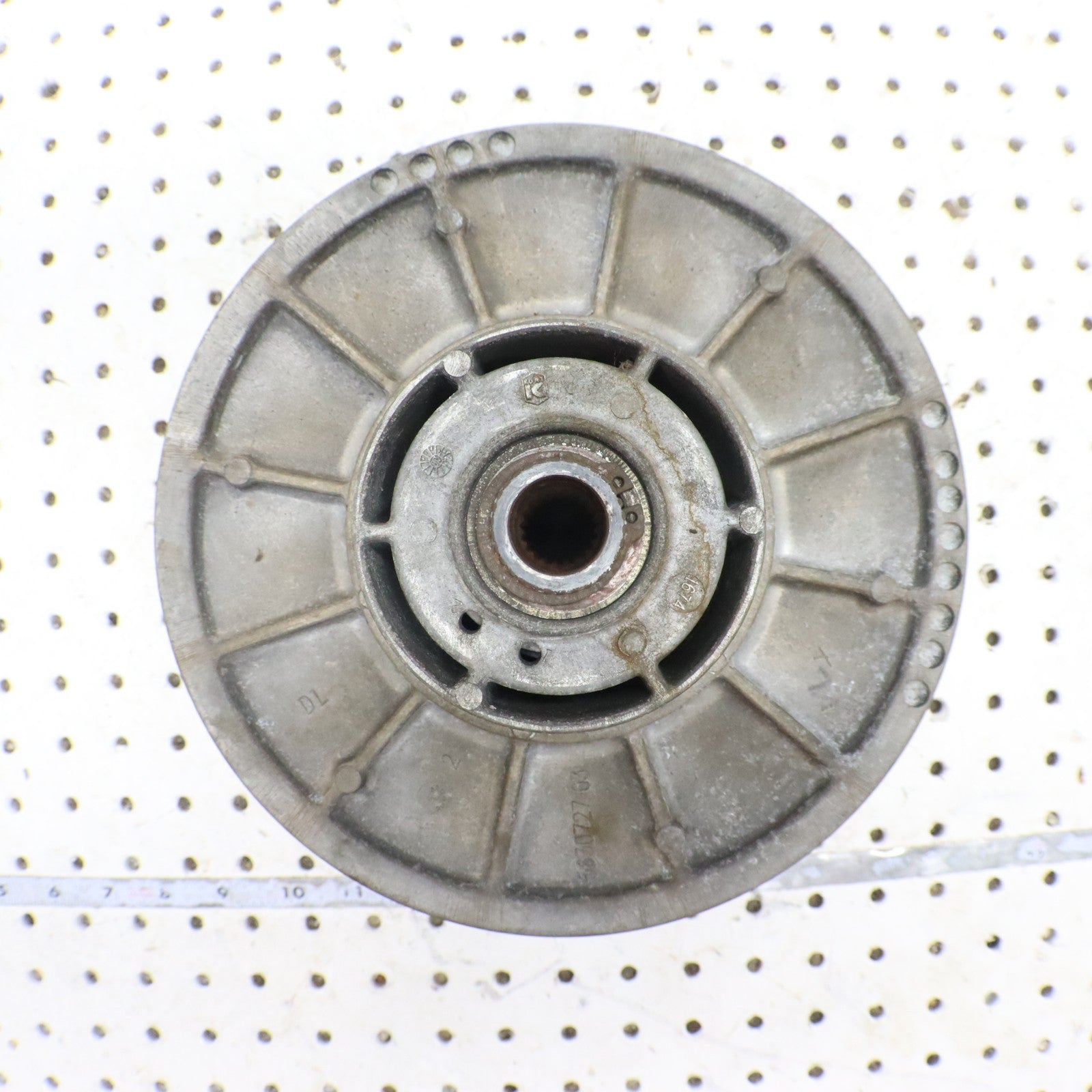 2004 Polaris Sportsman 500 EBS Driven Clutch Secondary Clutch 1322408