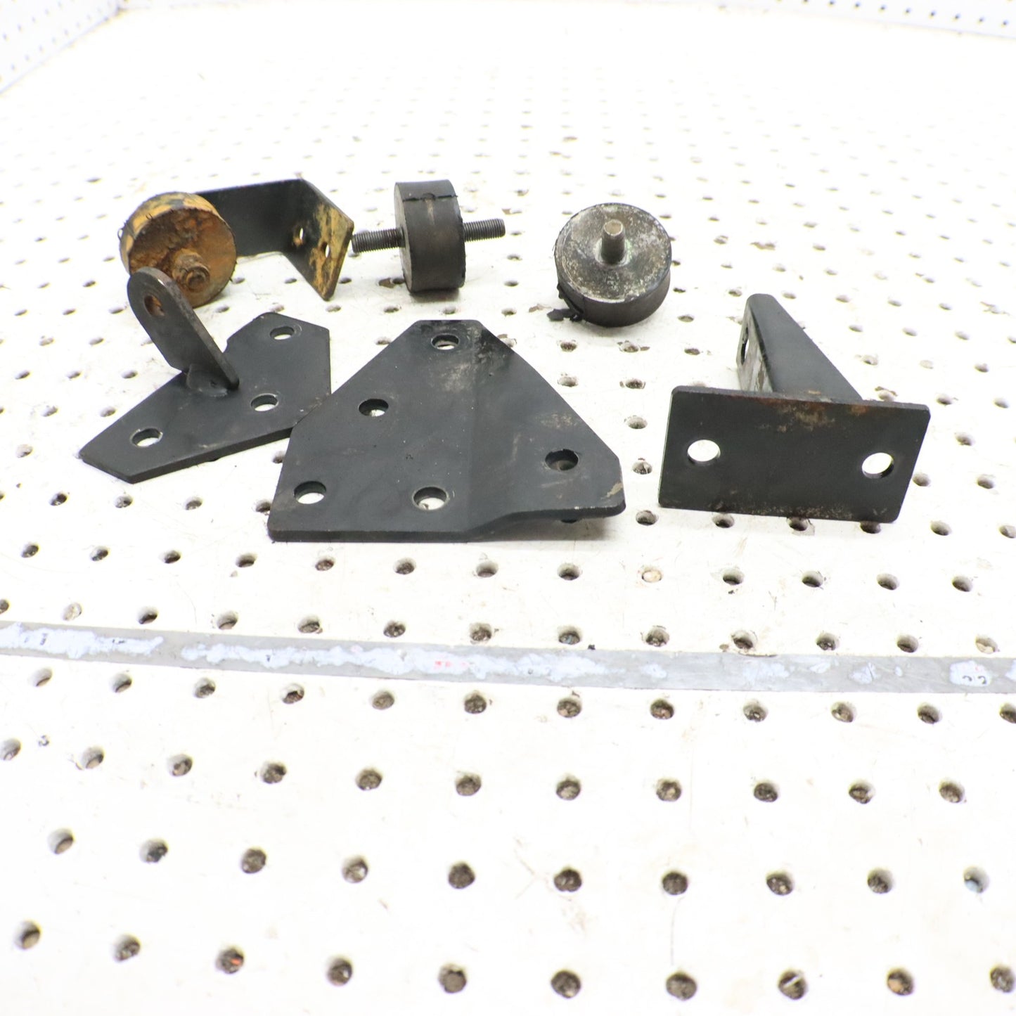 1998 Polaris Xplorer 400l Engine Motor Mounts 1040532 1040231 5240542 5241801