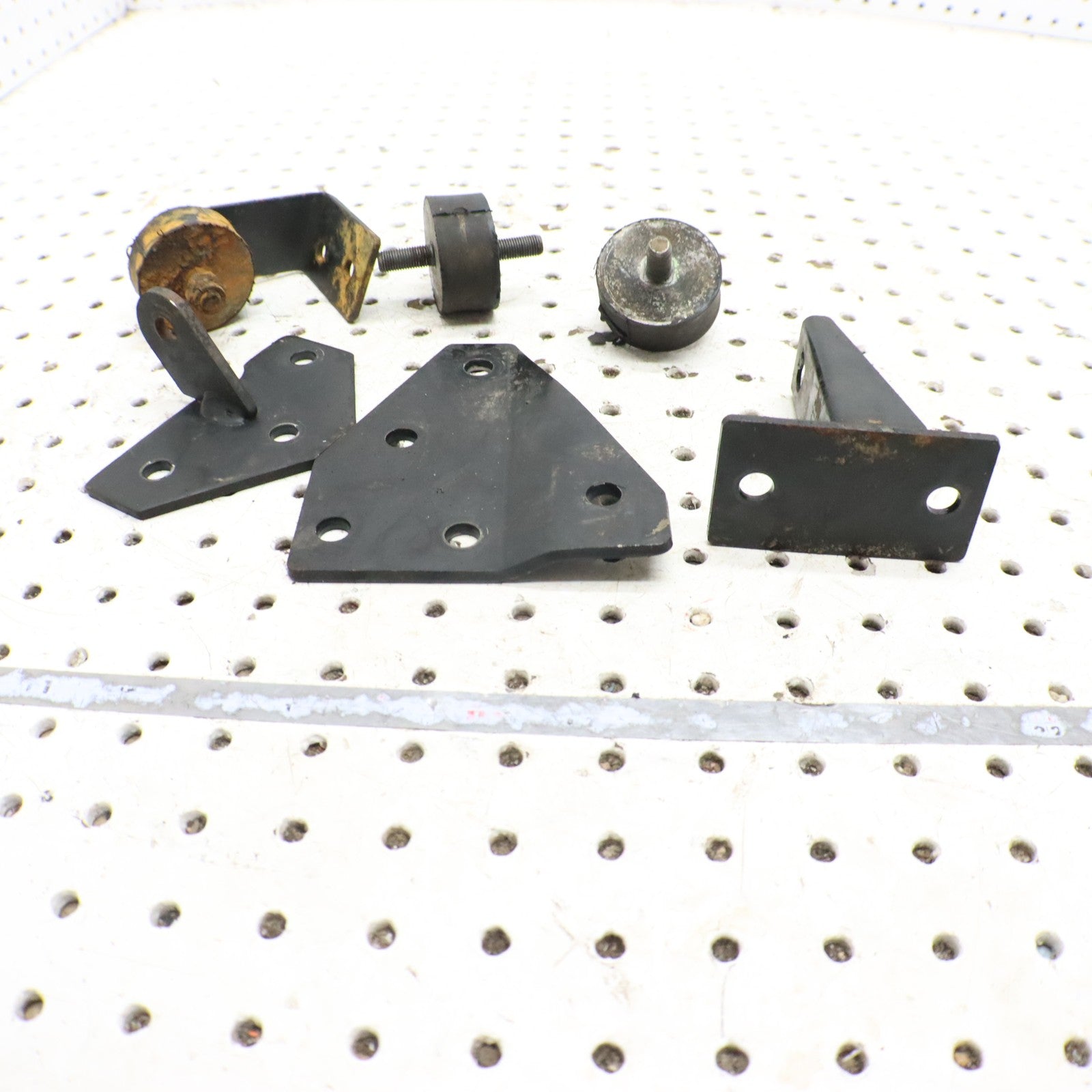 1998 Polaris Xplorer 400l Engine Motor Mounts 1040532 1040231 5240542 5241801
