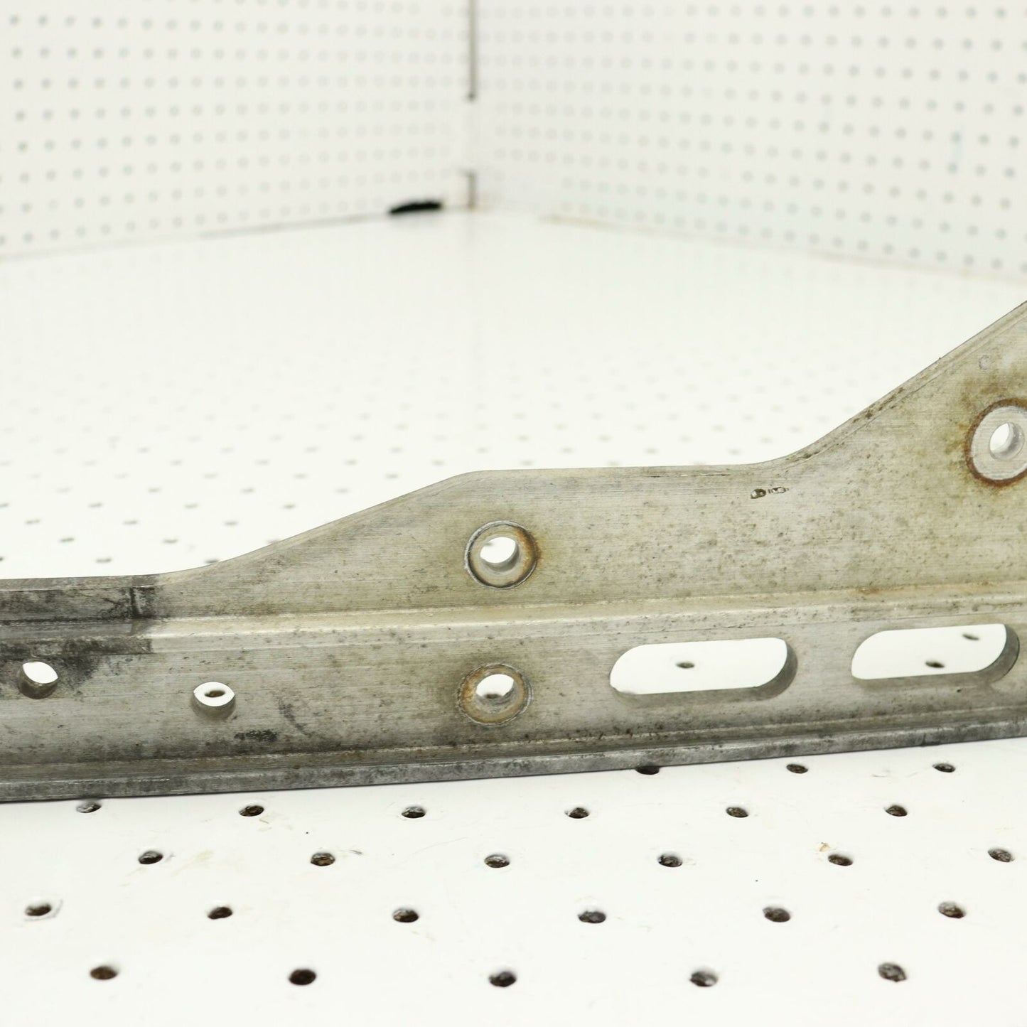 2005 SKI-DOO GSX 500SS SLIDING SKID FRAME SUSPENSION RAIL 503190521