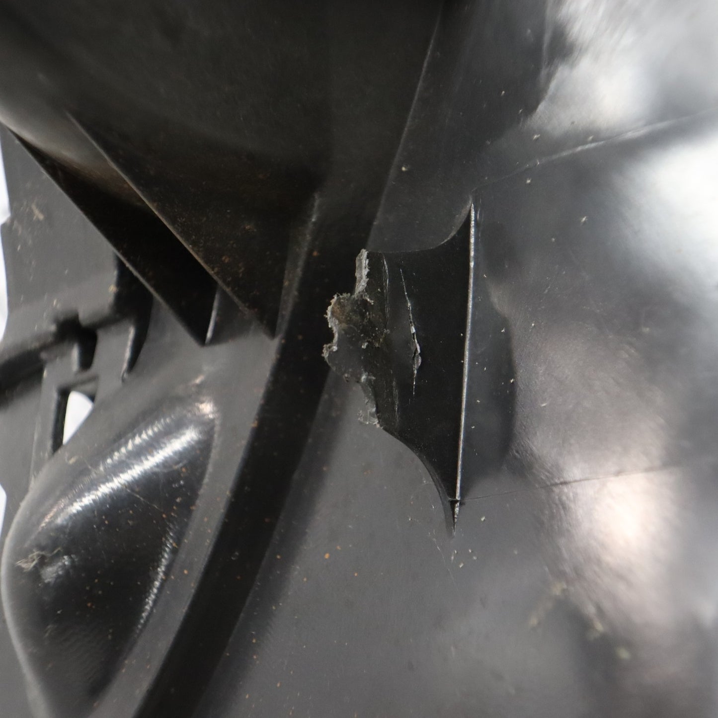 2007 Polaris Iq 600 Console Gas Tank Cover 2633082-070