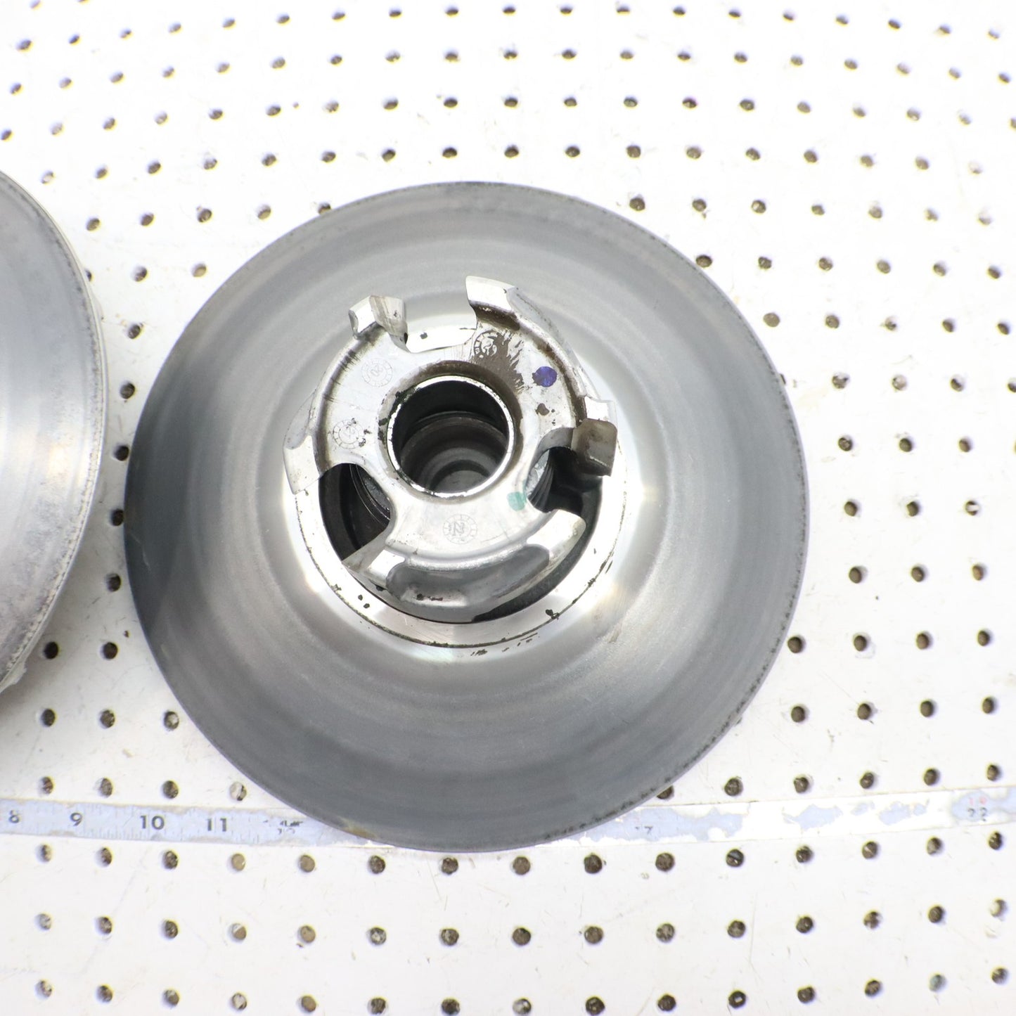 2024 Polaris Sportsman 570 Efi Eps Driven Secondary Clutch 1323610 1323719