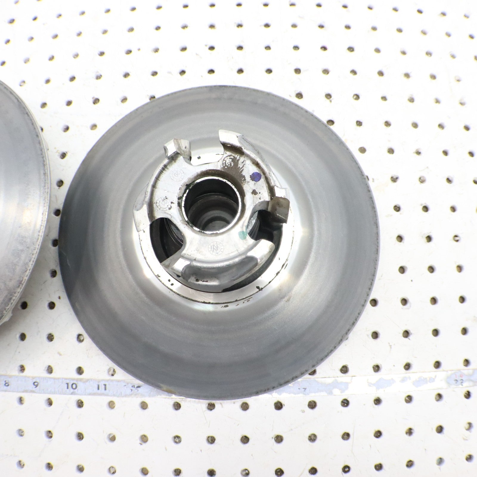 2024 Polaris Sportsman 570 Efi Eps Driven Secondary Clutch 1323610 1323719