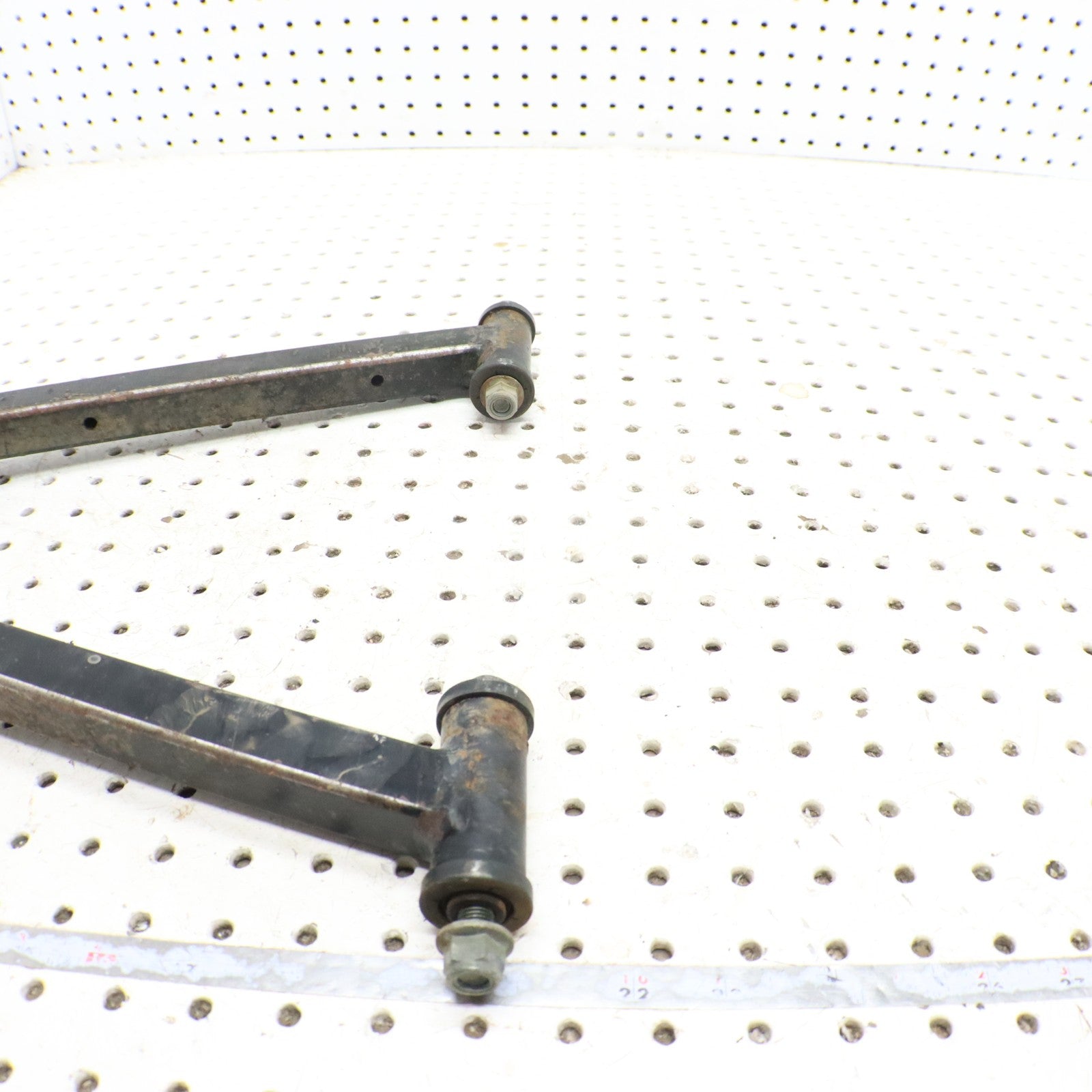 2013 Polaris Ranger 800 Lower Left Rear Control A Arm  1018185-458
