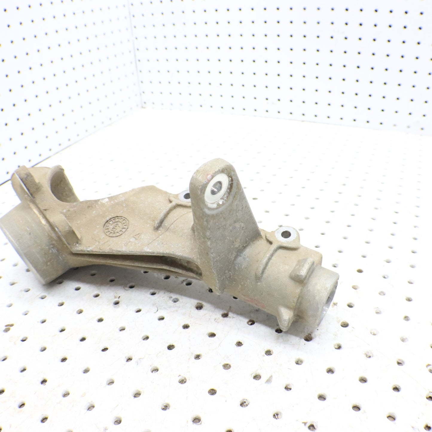2015 Polaris Sportsman 570 Front Hub Strut RIGHT 1822826