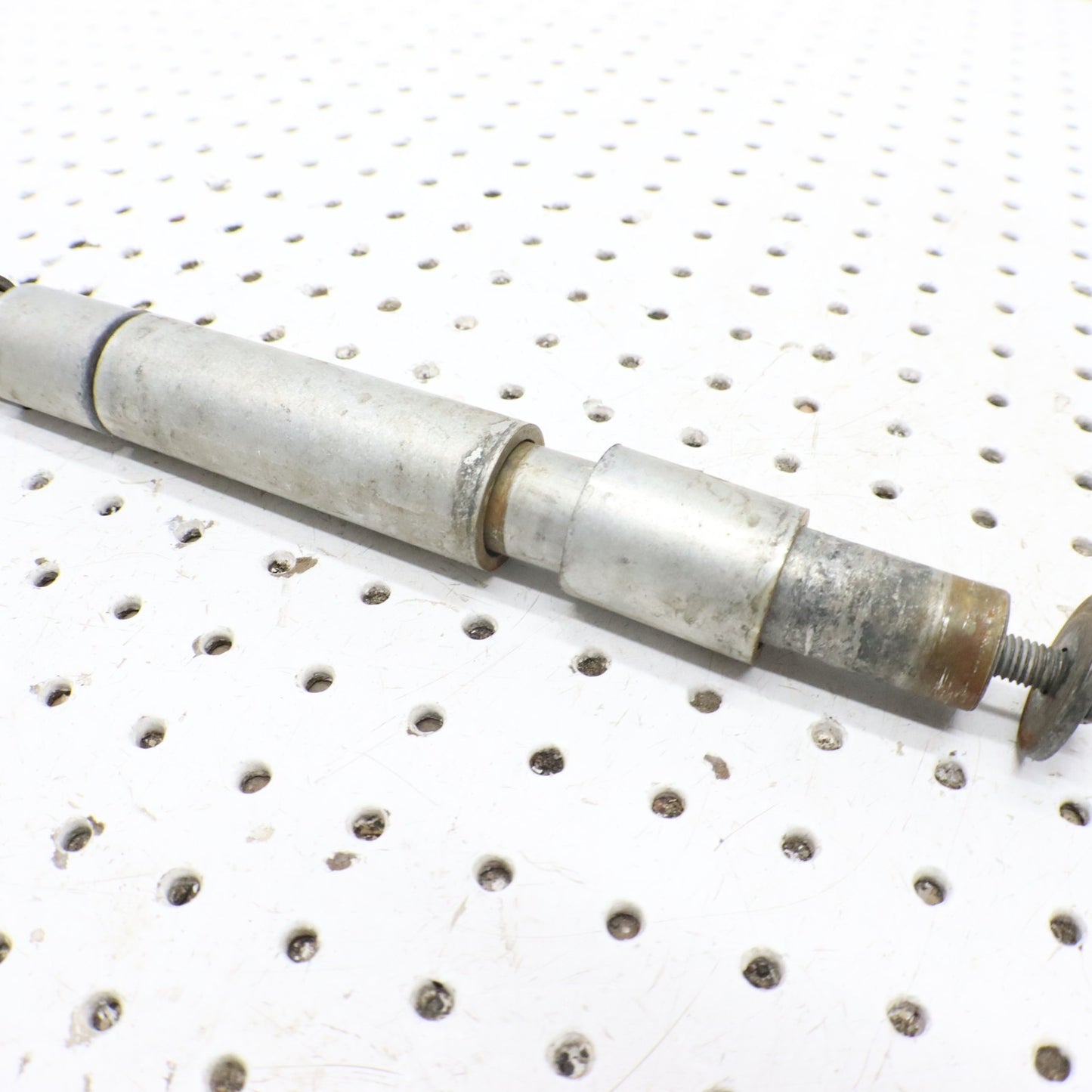 1995 Polaris Xcr 600 Rear Suspension Cross Axle Shaft 5020722; 5010169; 1594021