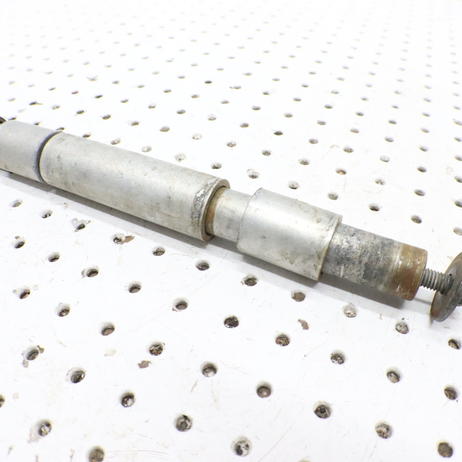1995 Polaris Xcr 600 Rear Suspension Cross Axle Shaft 5020722; 5010169; 1594021
