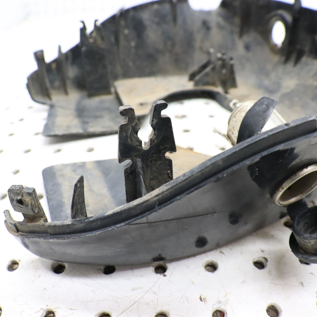 2004 Polaris Sportsman 500 Headlight Gauge Pod Lower 5433762-070