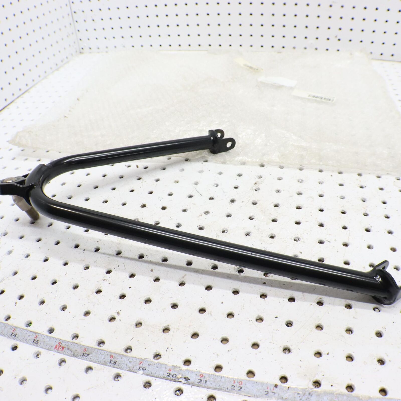 NEW ARCTIC CAT UPPER RIGHT CONTROL ARM 2703-922 NEW OLD STOCK IN BUBBLE WRAP