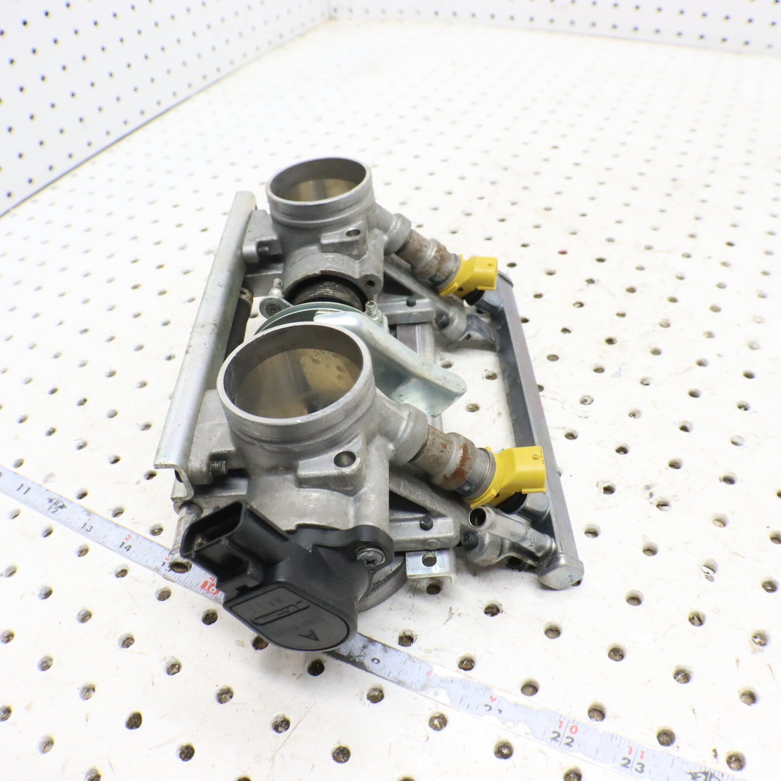 2009 Arctic Cat Crossfire R 8 Throttle Body SQUARE INJECTORS 3007-706; 3007-699 