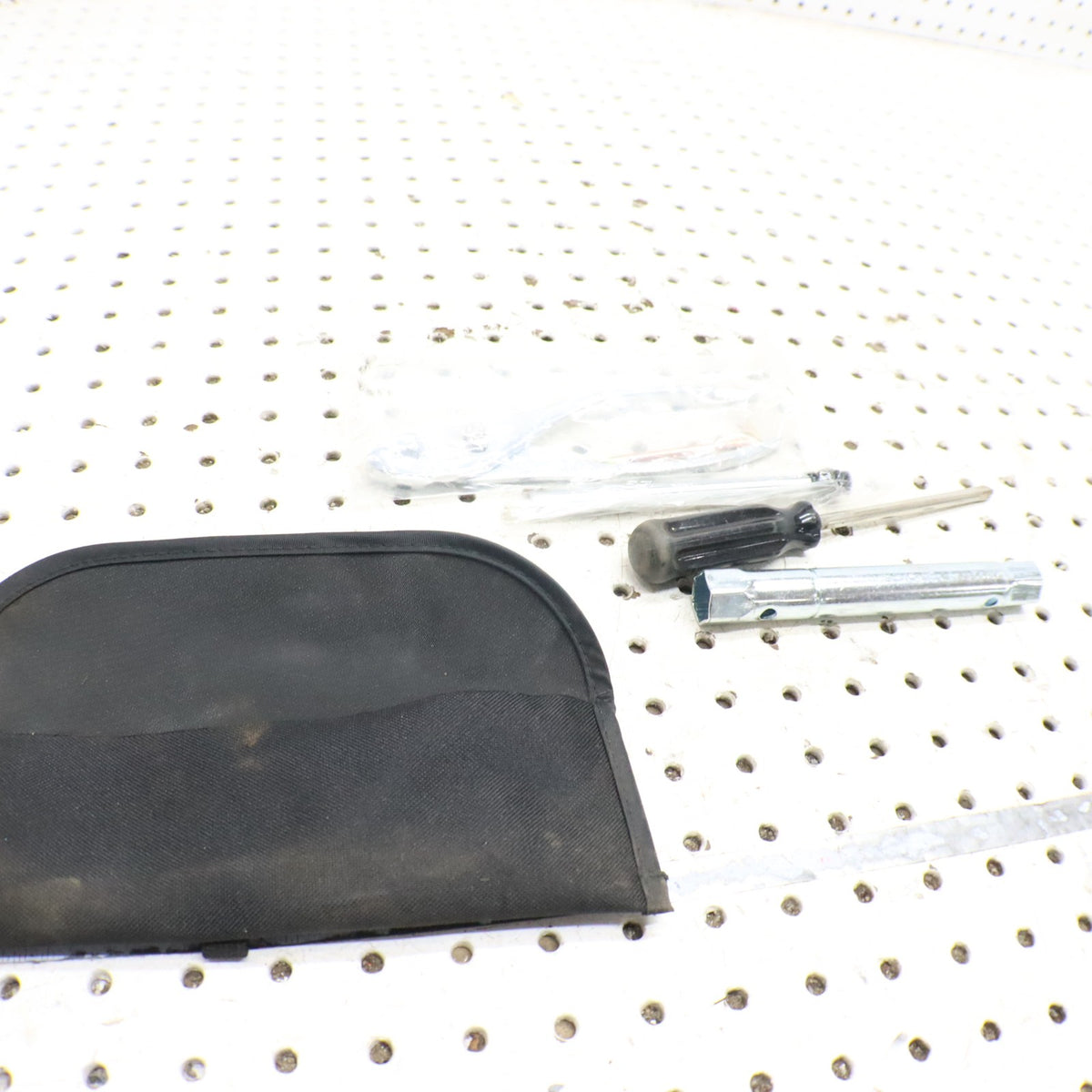 2017 Polaris Sportsman 450 Tool Kit 2877407
