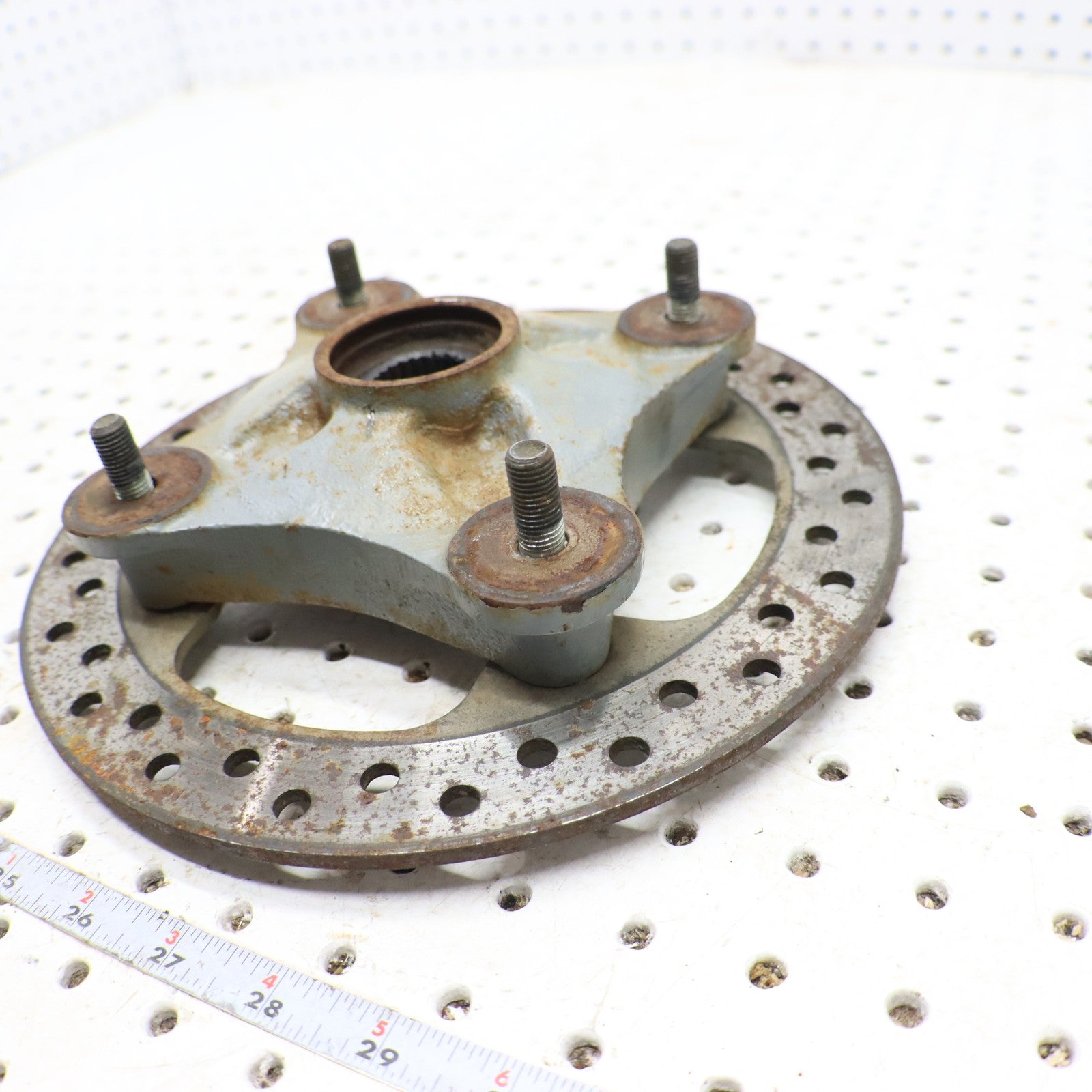 2009 Polaris Sportsman Xp 850 Wheel Hub REAR 5136295; 5136946 