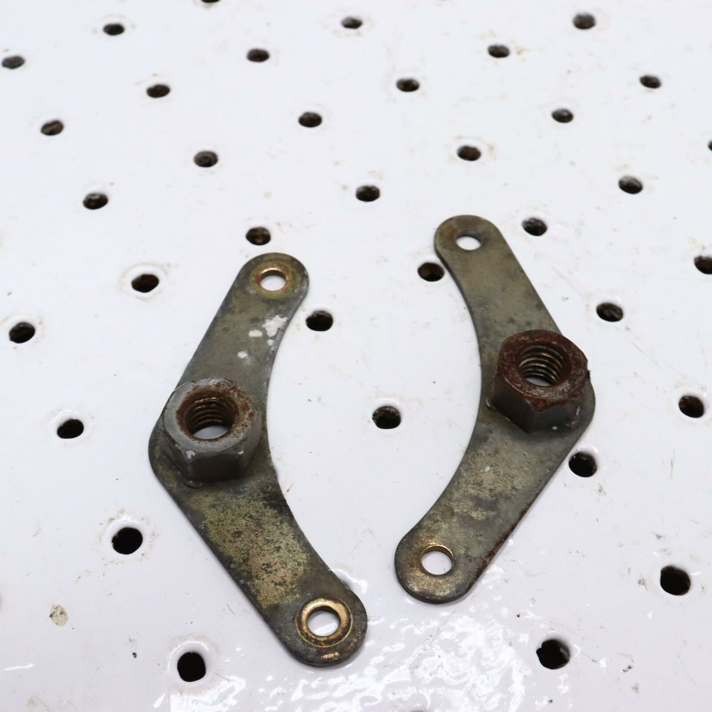 2007 POLARIS IQ 600 MOTOR MOUNT WELD NUT PLATE, REAR 1015202