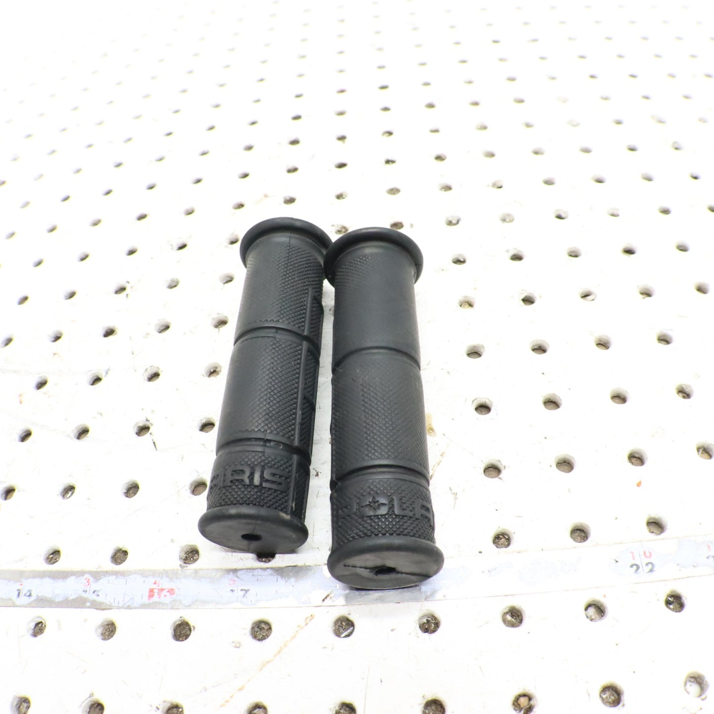 2014 Polaris Sportsman 570 Handlebar Grips 5413578-070