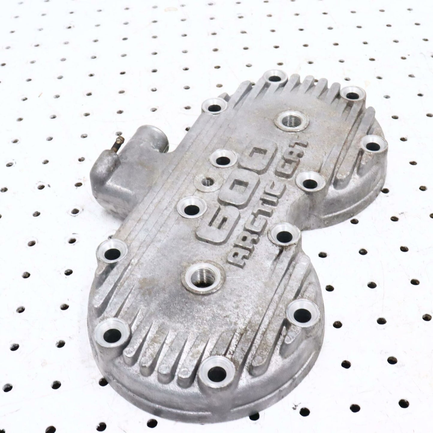 2007 ARCTIC CAT F6 ENGINE MOTOR CYLINDER HEAD TOP COVER DOME 3006-642
