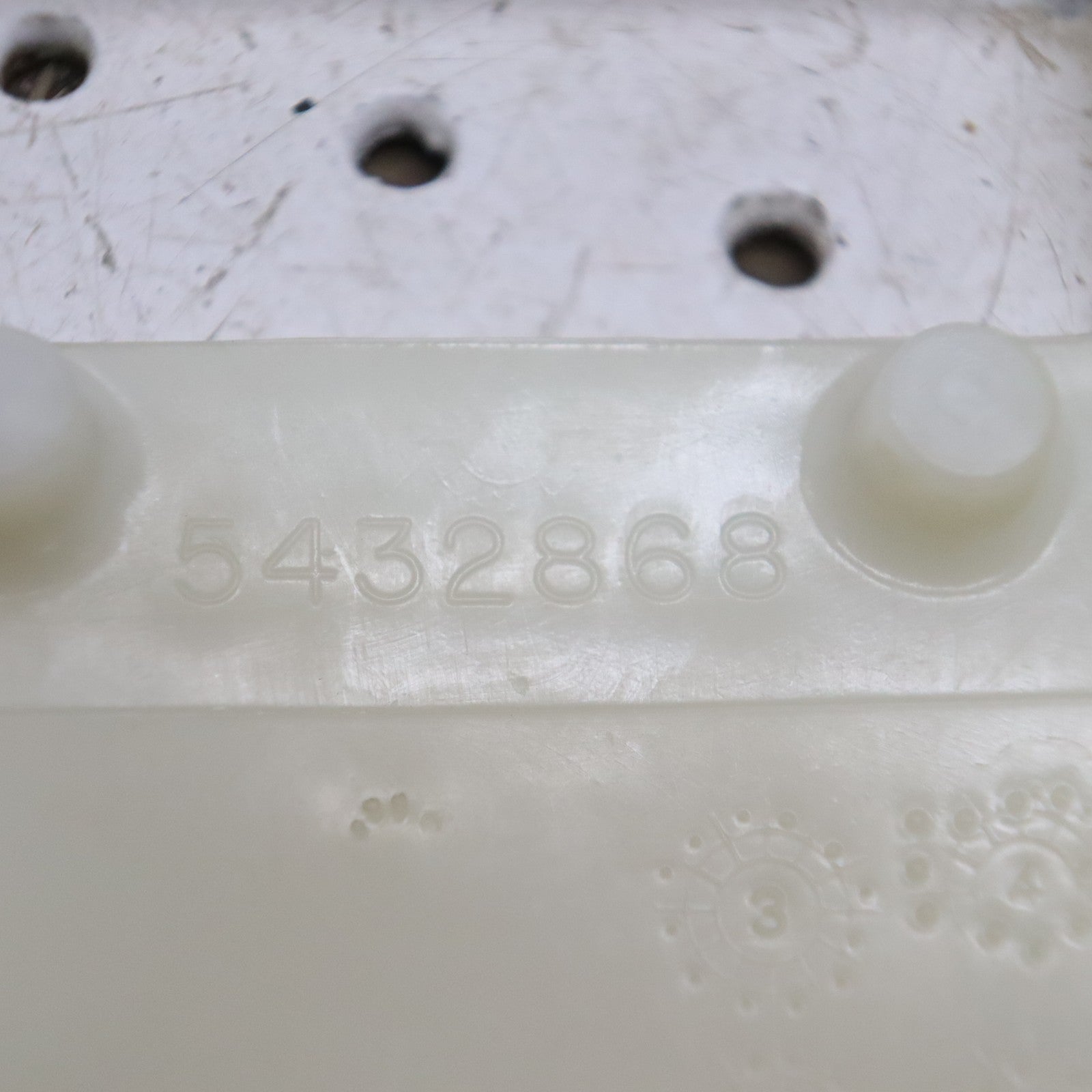 2009 Polaris Sportsman 800 Airbox Air Box  Lid Cover Cap 5432868