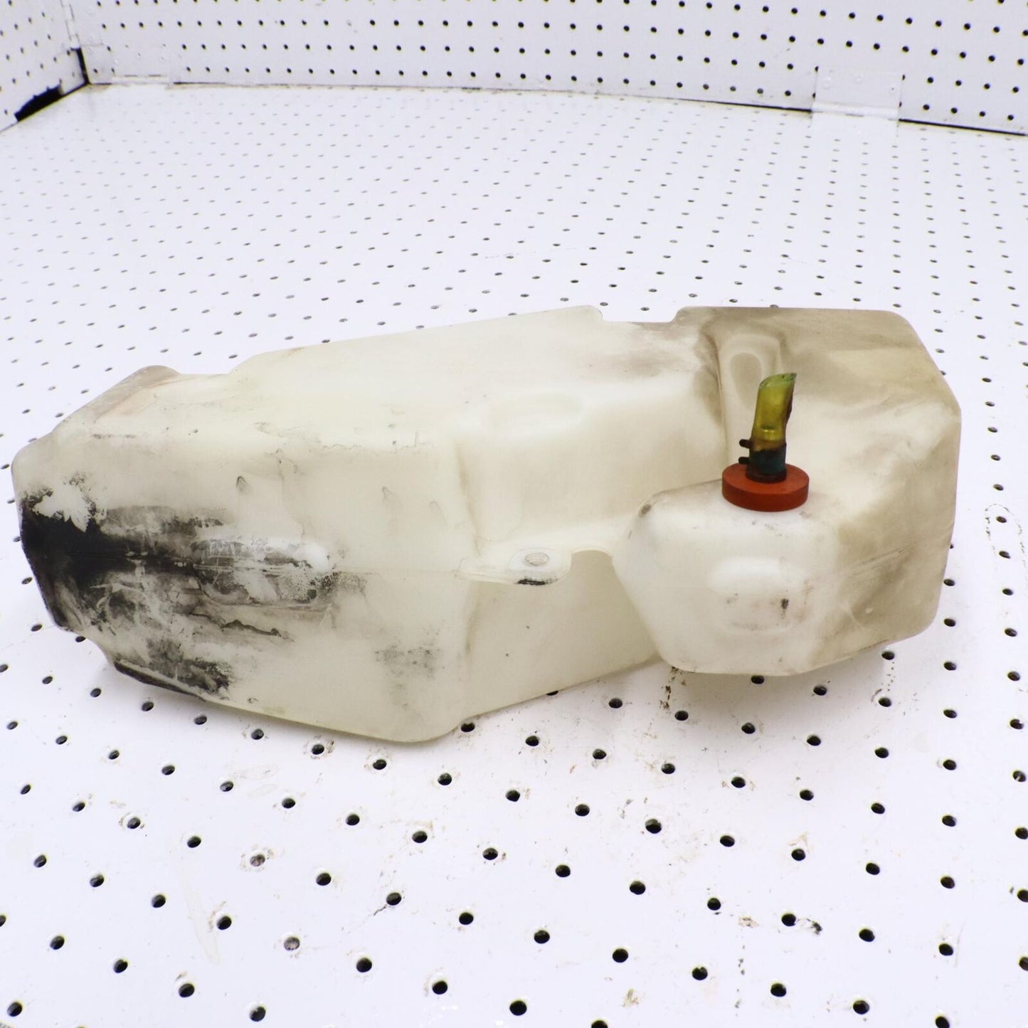 2014 POLARIS PRO RMK 800 OIL TANK BOTTLE RESERVOIR 2520931