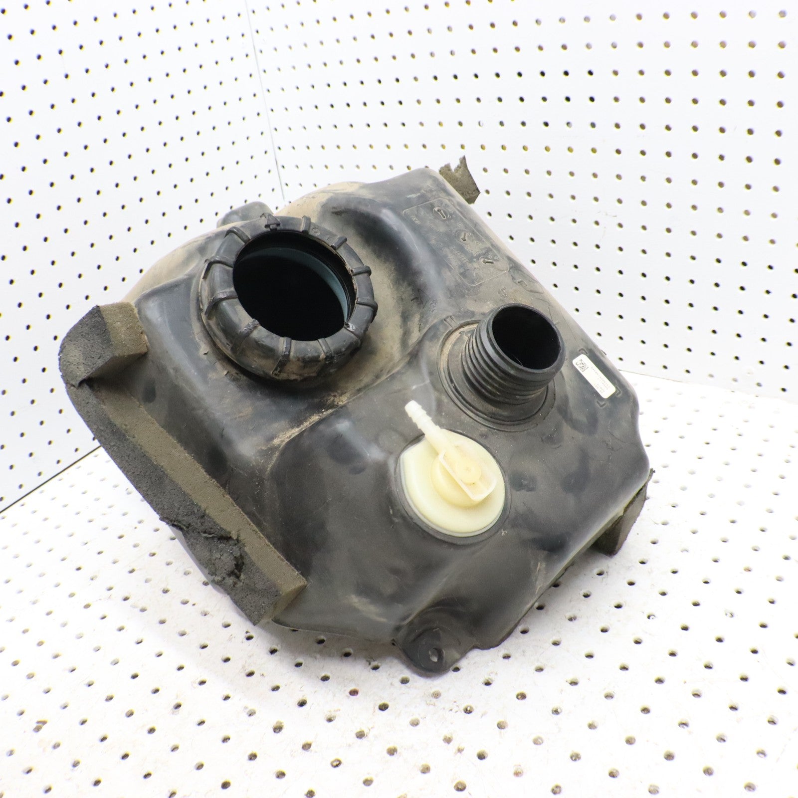 2015 Polaris Sportsman 570 Fuel Tank Gas Tank 2521333; 5450117