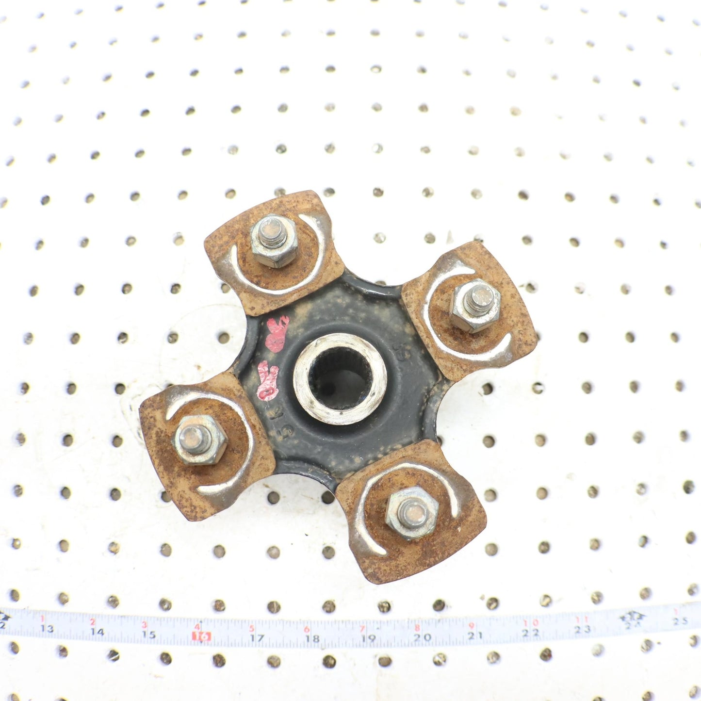 2016 SUZUKI KING QUAD 500 WHEEL HUB REAR  64110-31G10