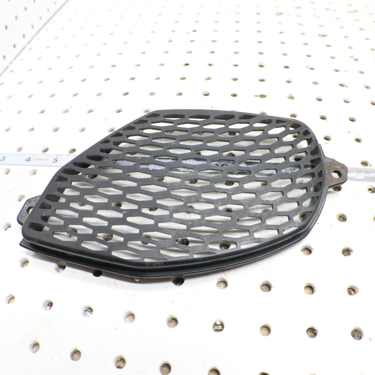 2007 Arctic Cat F6 RIGHT Hood Panel Screen Vent 4606-604