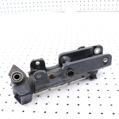 2005 ARCTIC CAT SABERCAT 600 LEFT FRONT STEERING ARM SPINDLE KNUCKLE 1703-433