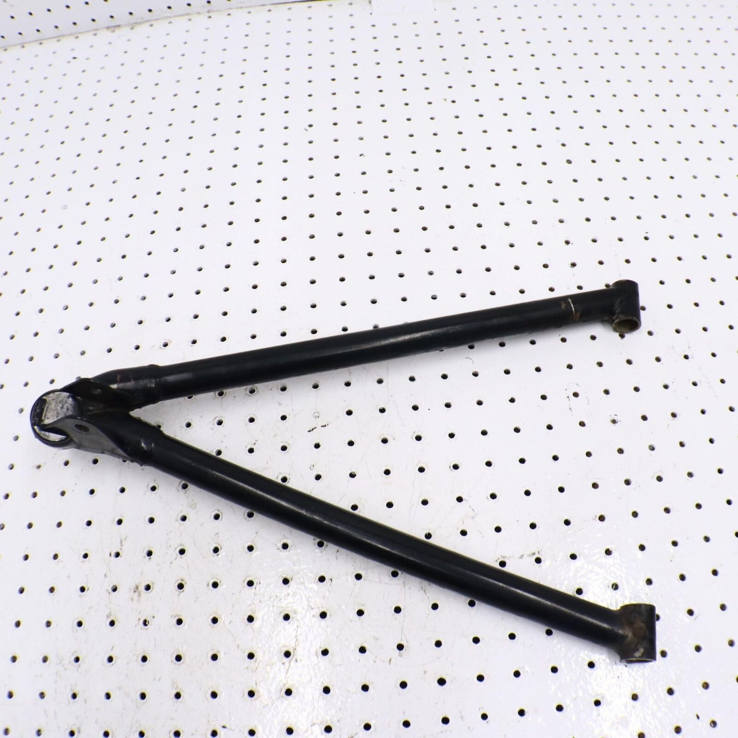 2012 ARCTIC CAT PROCLIMB M800 LEFT FRONT LOWER SUSPENSION CONTROL A ARM 2703-777