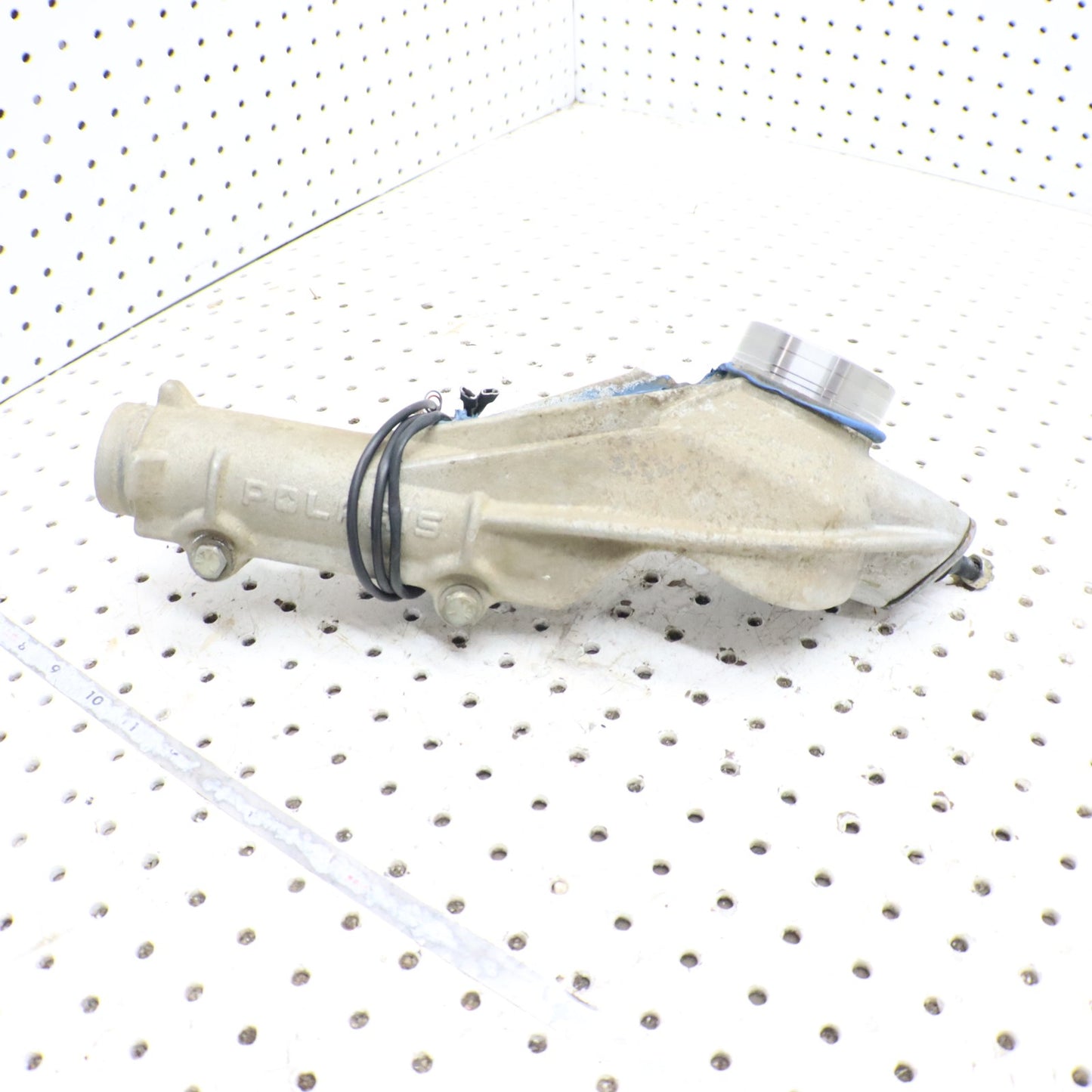 1998 Polaris Xplorer 400l Front Hub Strut LEFT 2200975