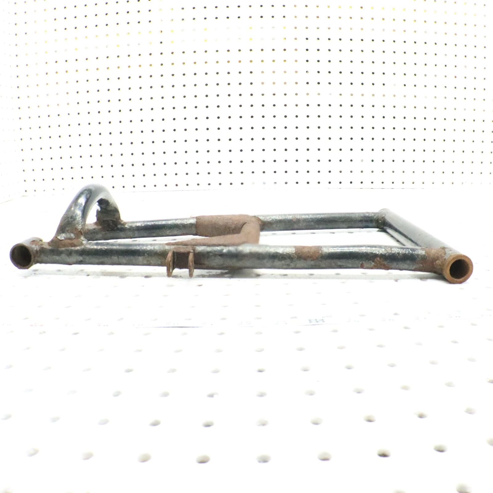 2002 ARCTIC CAT ZR 500 LEFT FRONT LOWER SUSPENSION CONTROL A ARM 0703-847 DENTED