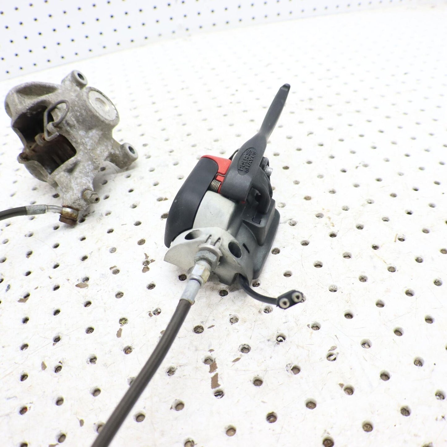2006 POLARIS RMK 700 HAND BRAKE LEVER MASTER CYLINDER 2202785; 2202742