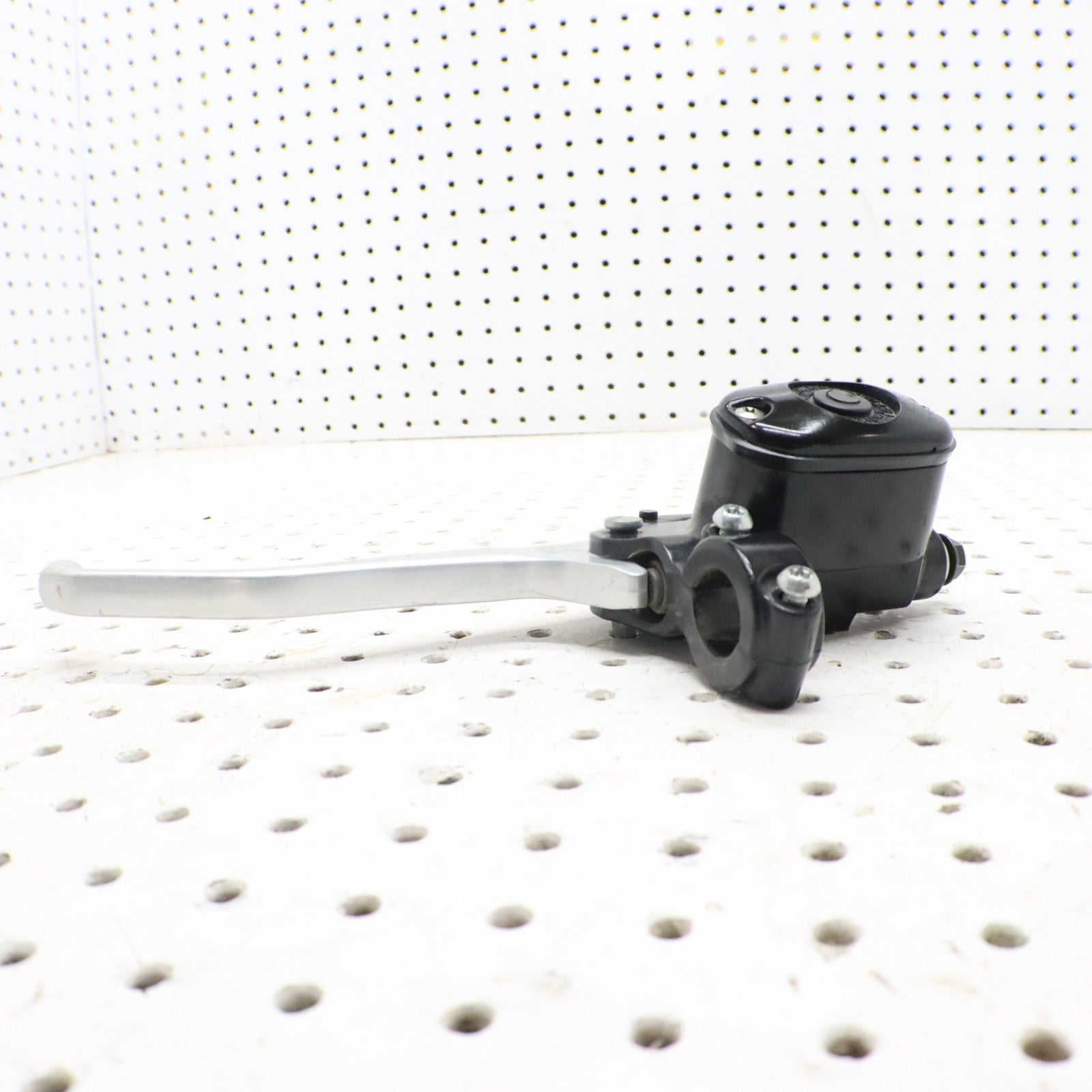 2024 Polaris Sportsman 570 Efi Eps Hand Brake Master Cylinder 2010442