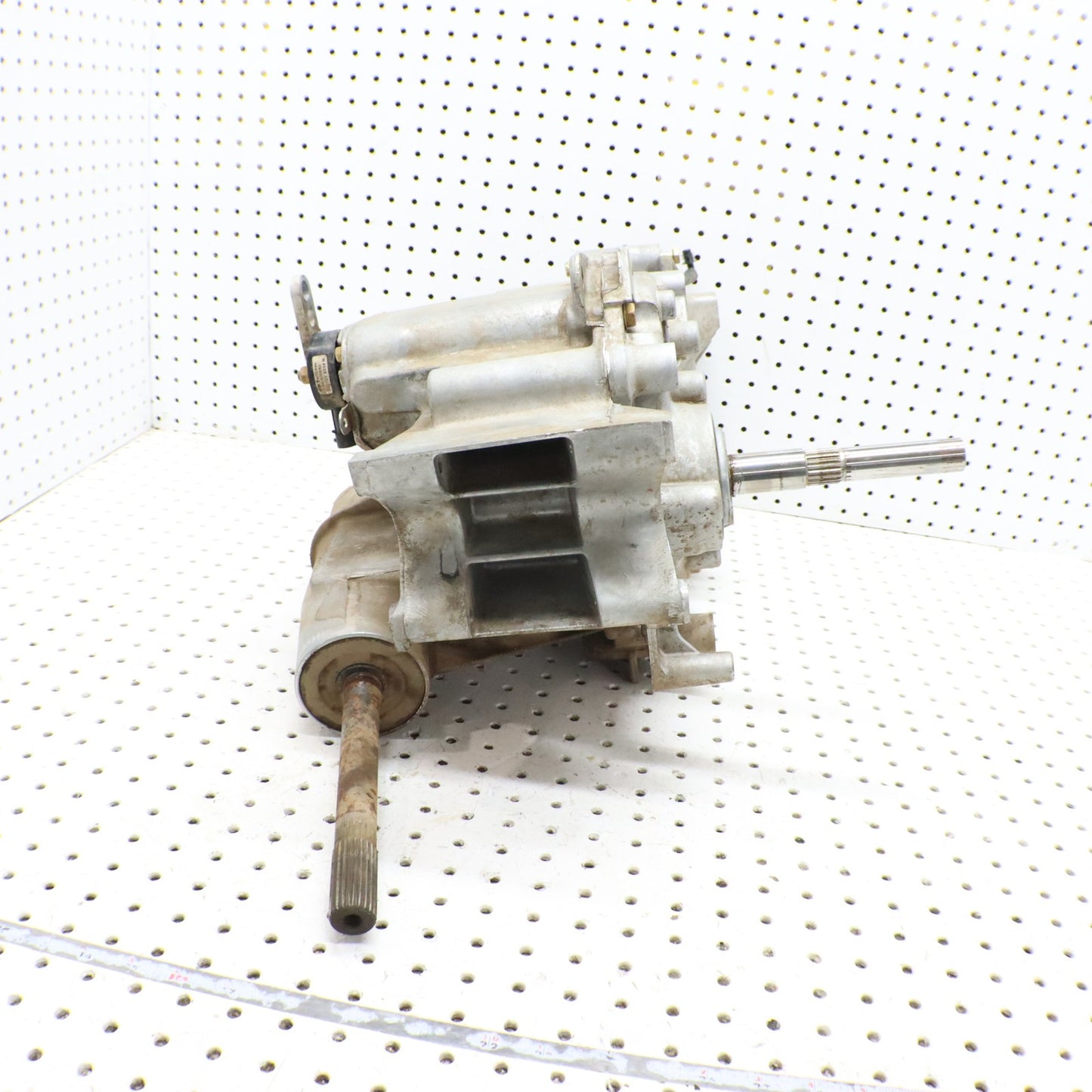 2024 Polaris Sportsman 570 Efi Eps Transmission Gearcase 1334635