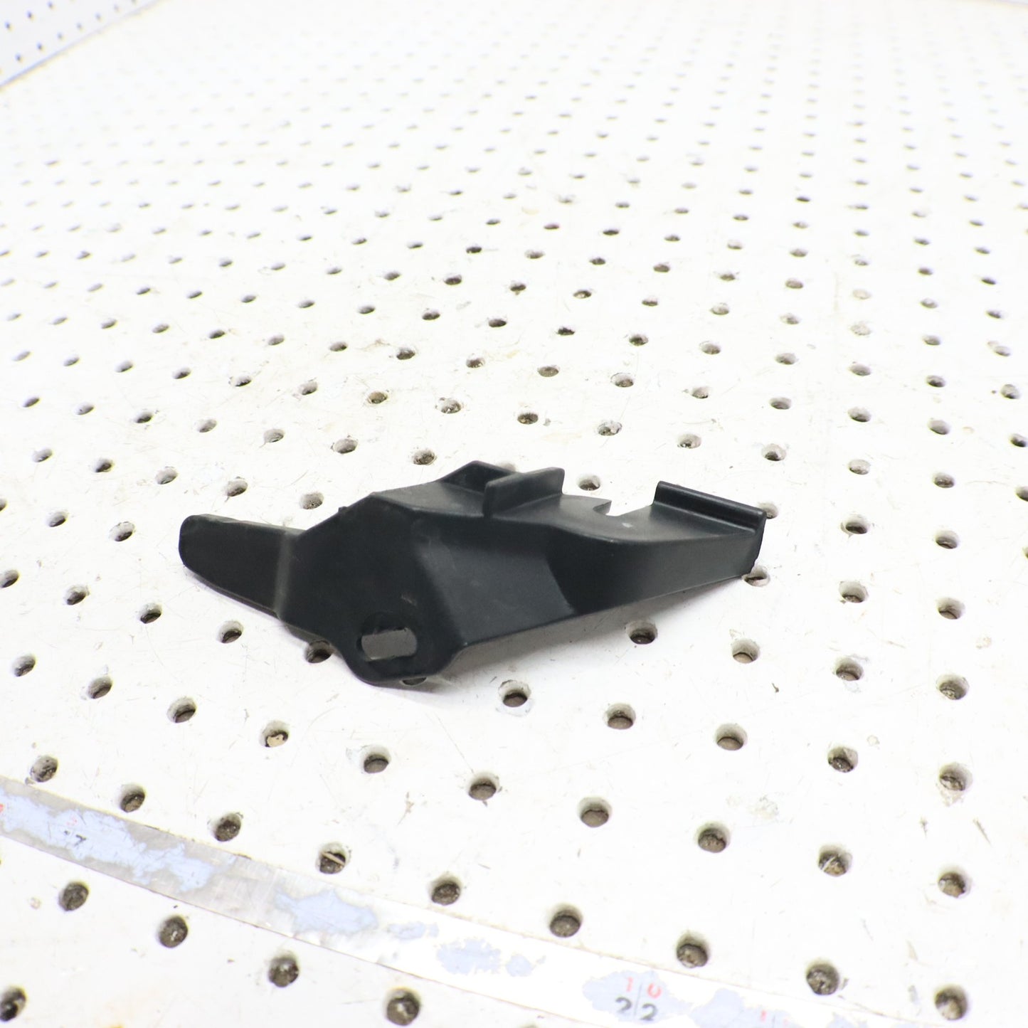 2024 Polaris Sportsman 570 Efi Eps Seat Base Mount Bracket RH 5452277