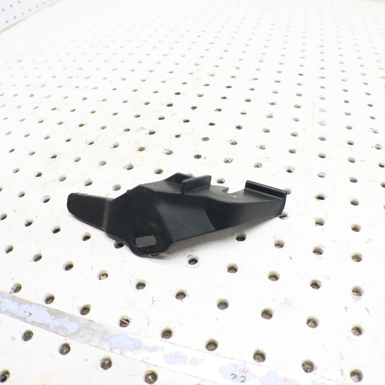 2024 Polaris Sportsman 570 Efi Eps Seat Base Mount Bracket RH 5452277