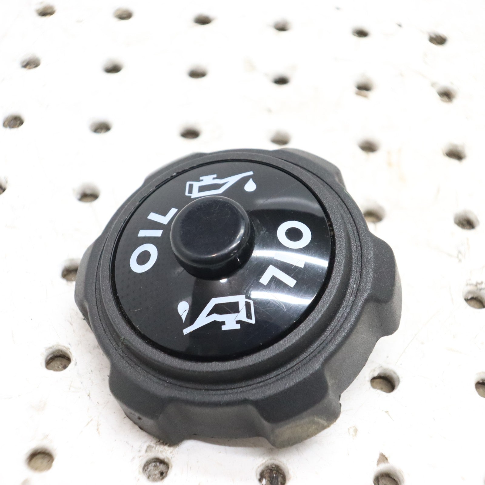 2016 Arctic Cat M8000 Oil Tank Cap Cover Lid 2670-447; 2670-643