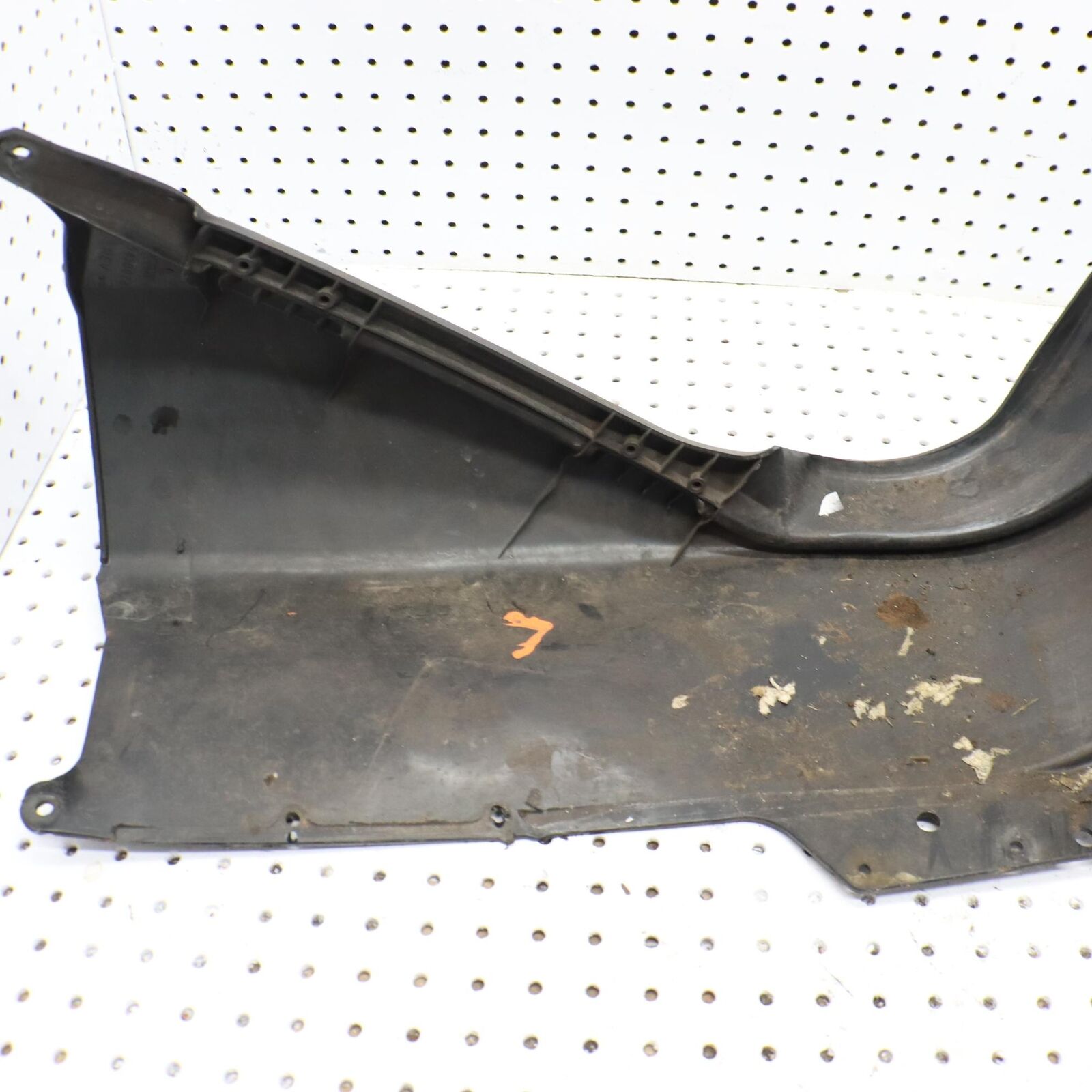2014 POLARIS PRO RMK 800 LEFT SIDE LOWER BELLY PAN PANEL COVER COWL 5439305-070