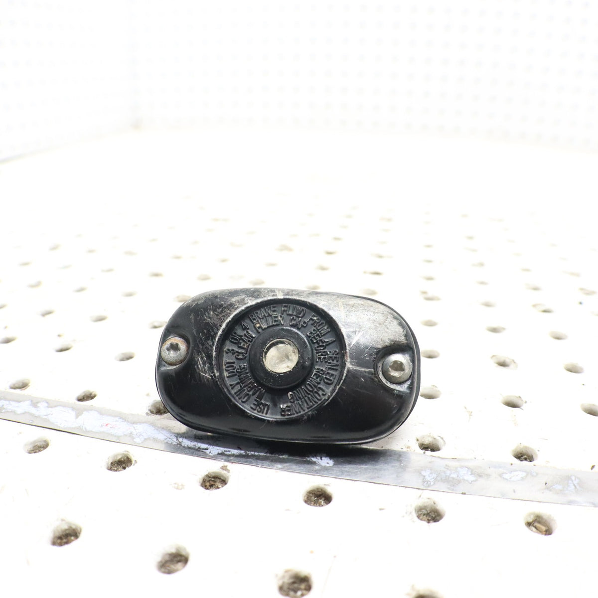 2017 Polaris Sportsman 450 Hand Brake Master Cylinder Cap Cover 2203055