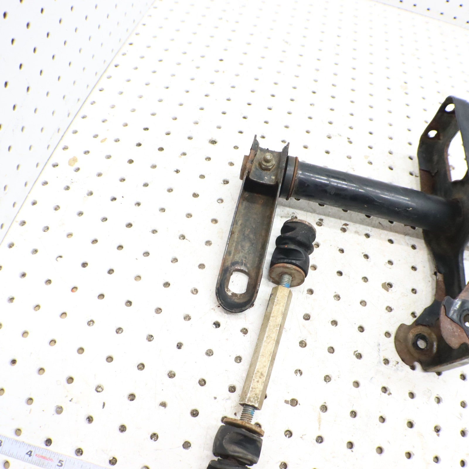 2004 Polaris Sportsman 500 Sway Bar Stabilizer Bar 1541802-067 5334114
