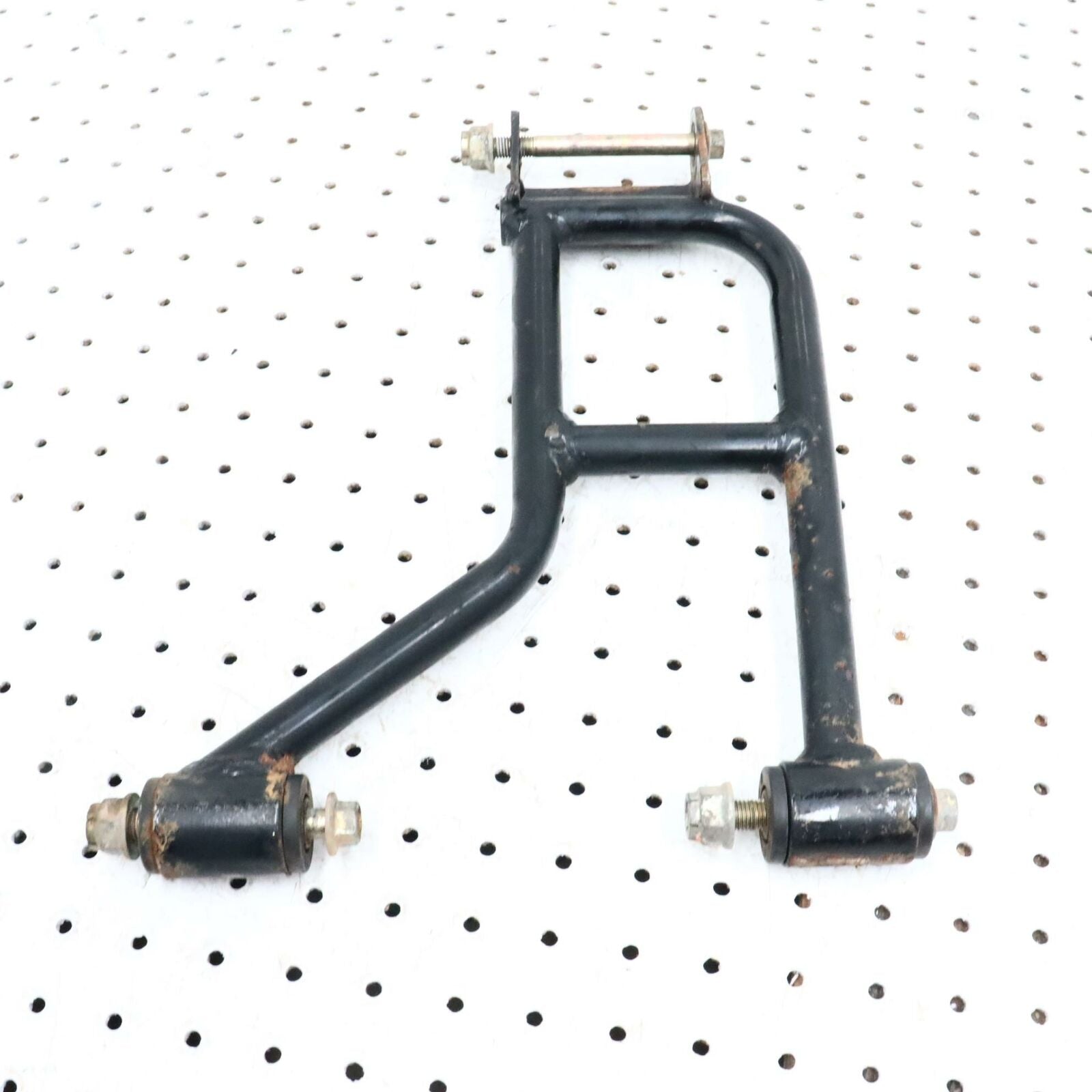 2004 ARCTIC CAT 650 REAR BACK UPPER LEFT CONTROL A ARM 0504-583