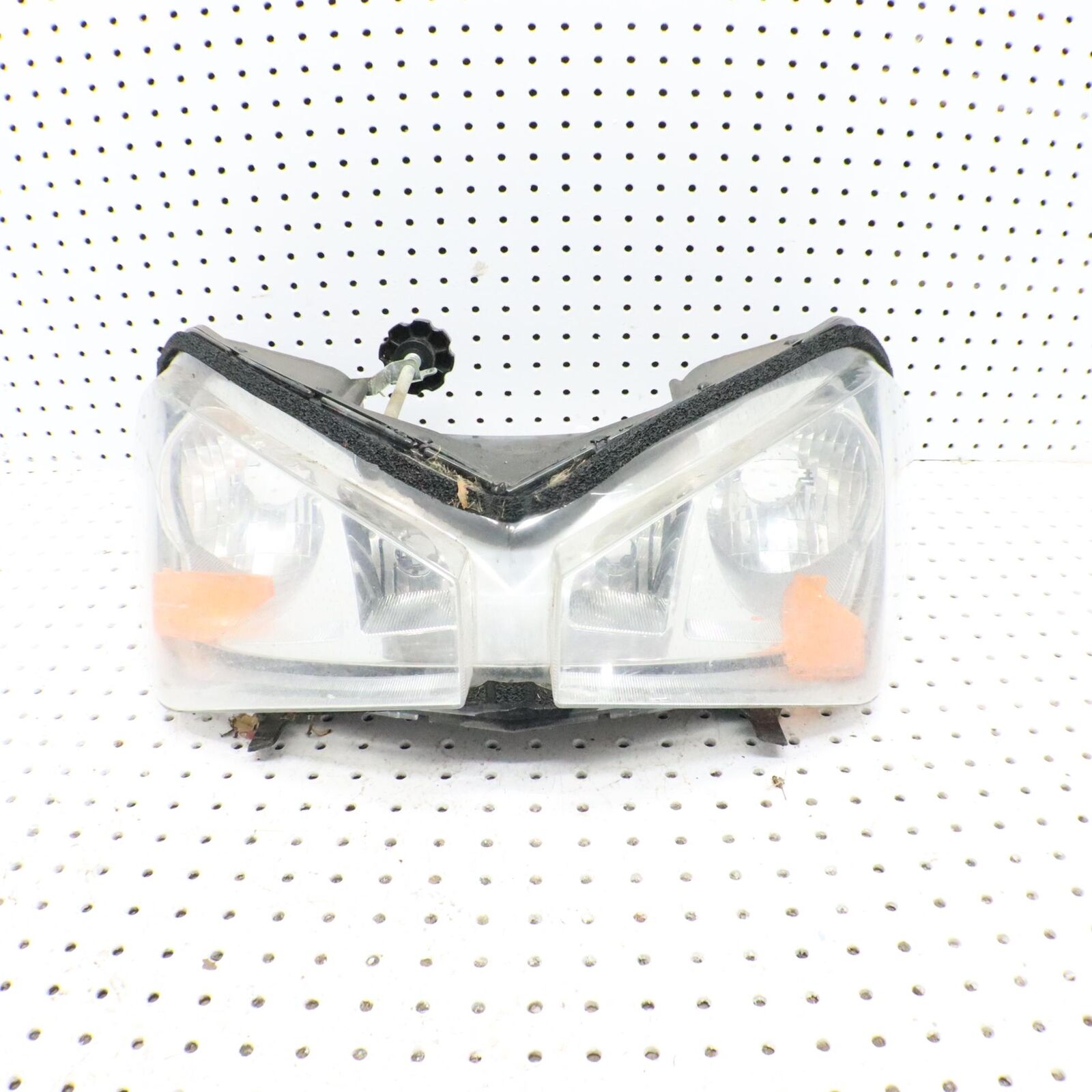 2006 POLARIS FUSION 700 HEADLIGHT 2410377