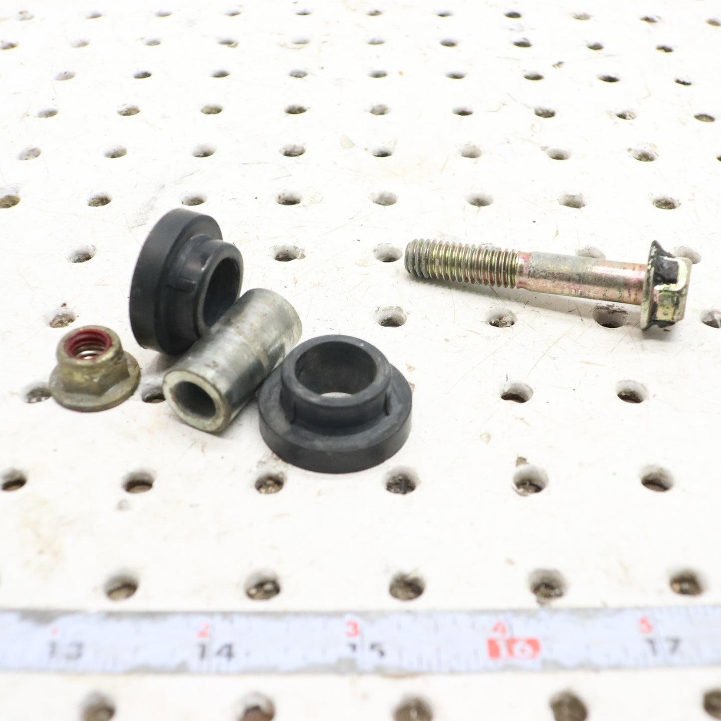 2007 Polaris Iq 600 Shock Bushing Bolt Spacer 1700036; 1700079; 7518554