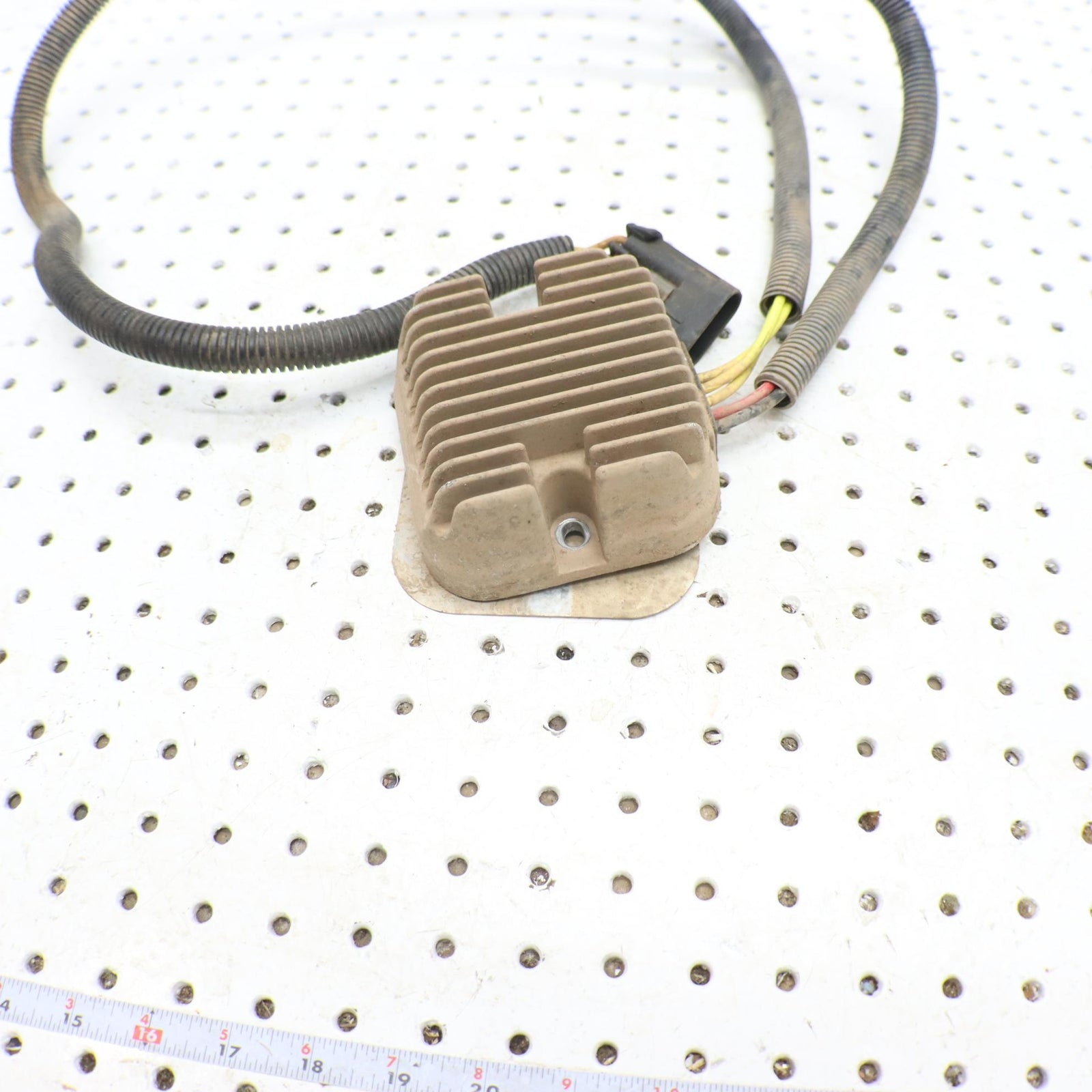 2014 Polaris Sportsman 570 Voltage Regulator 2207958