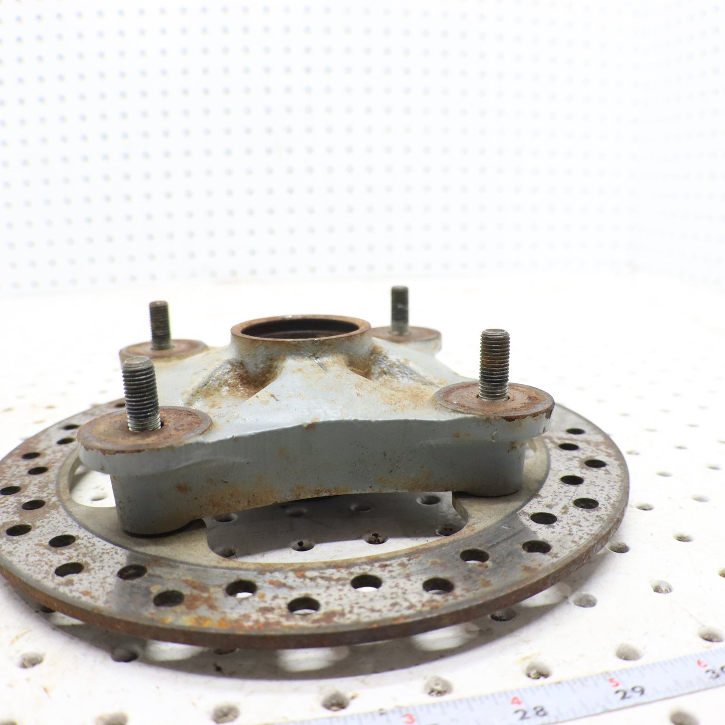 2009 Polaris Sportsman Xp 850 Wheel Hub REAR 5136295; 5136946 