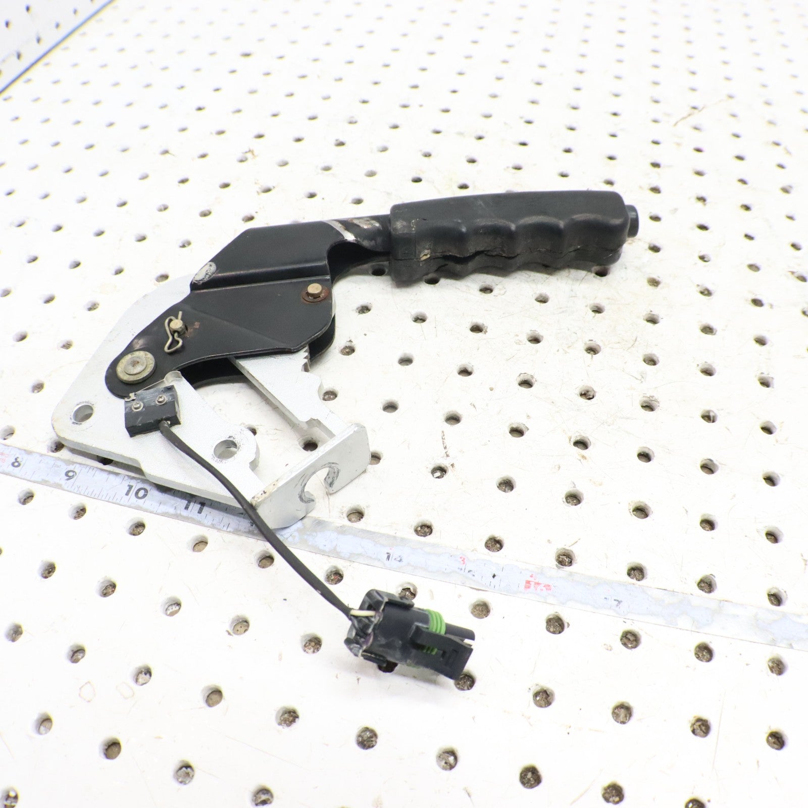 2013 Polaris Ranger 800 PARK BRAKE LEVER ASSEMBLY 1911573