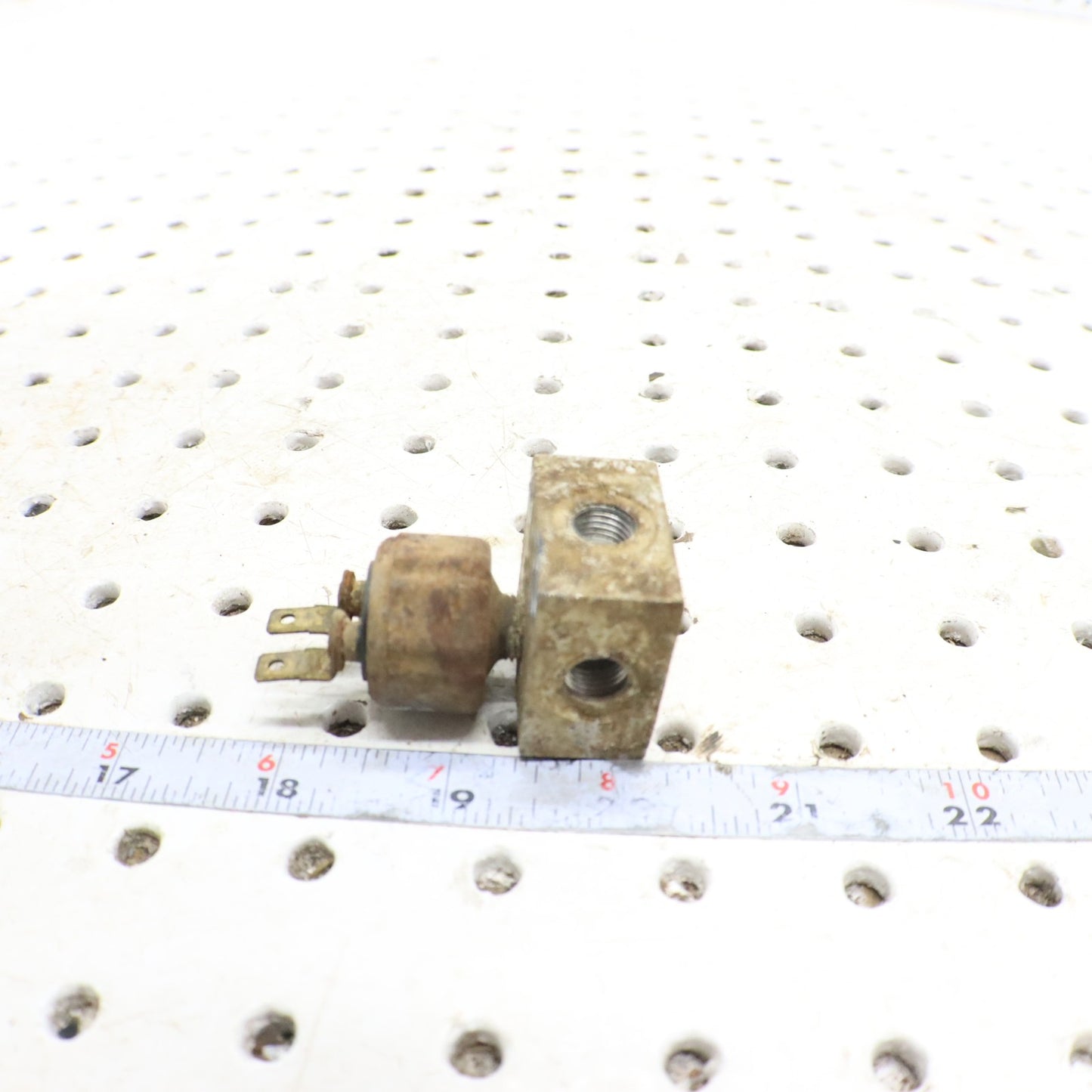 2009 Polaris Rzr 800 Brake T Fitting Junction Block 7052316 ; 4110164; 2890637