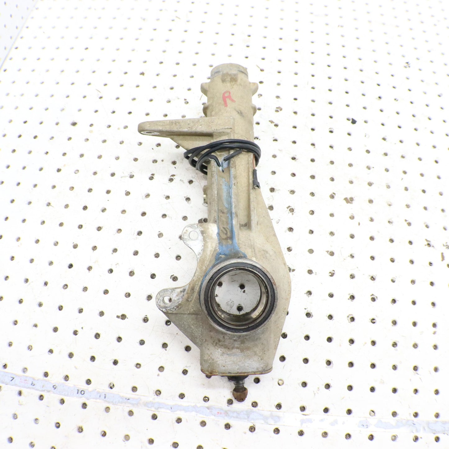 1995 Polaris Xplorer 400 Front Hub Strut RIGHT 2200599